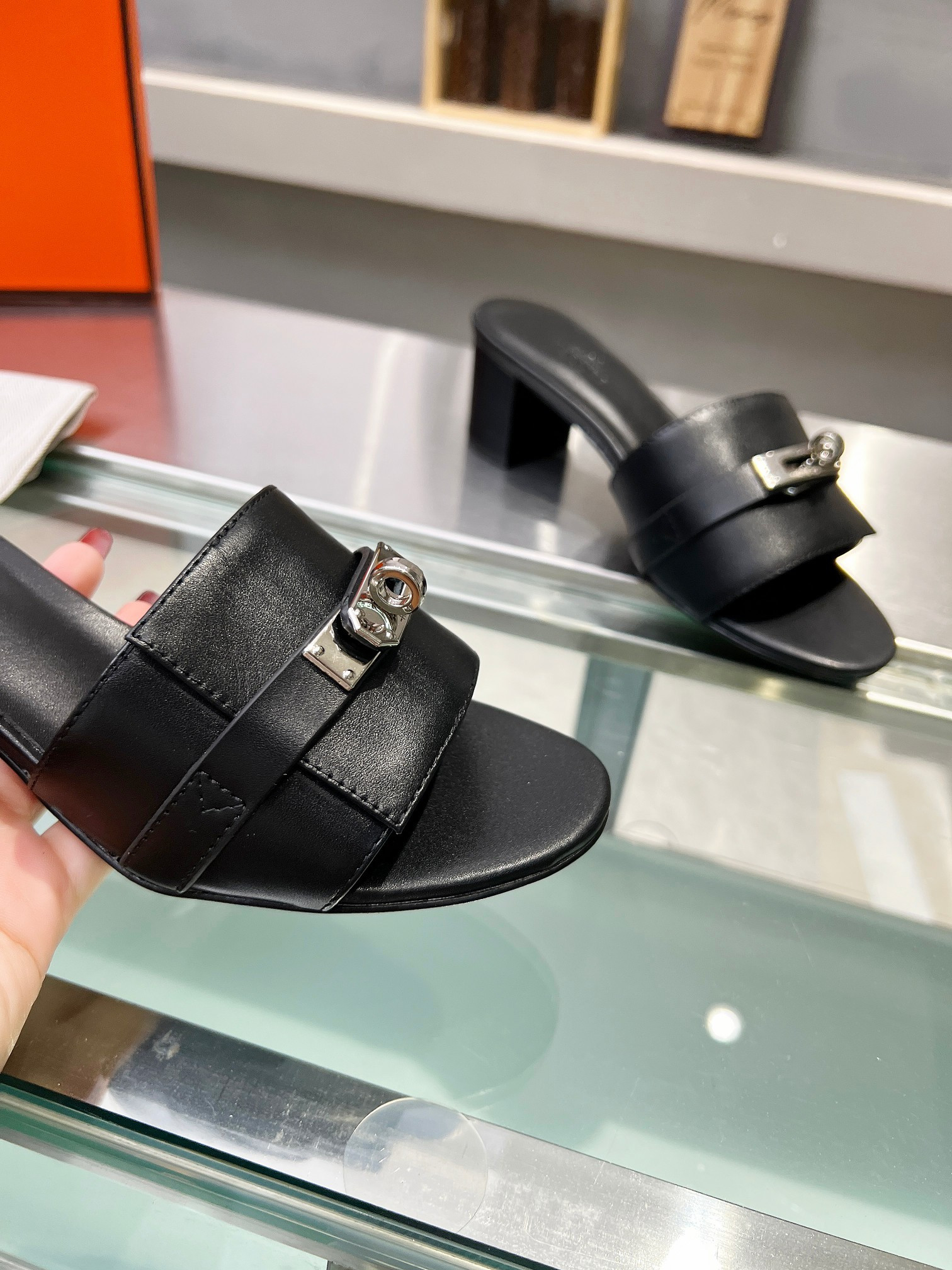 UA H**me5 Gigi 50 sandal