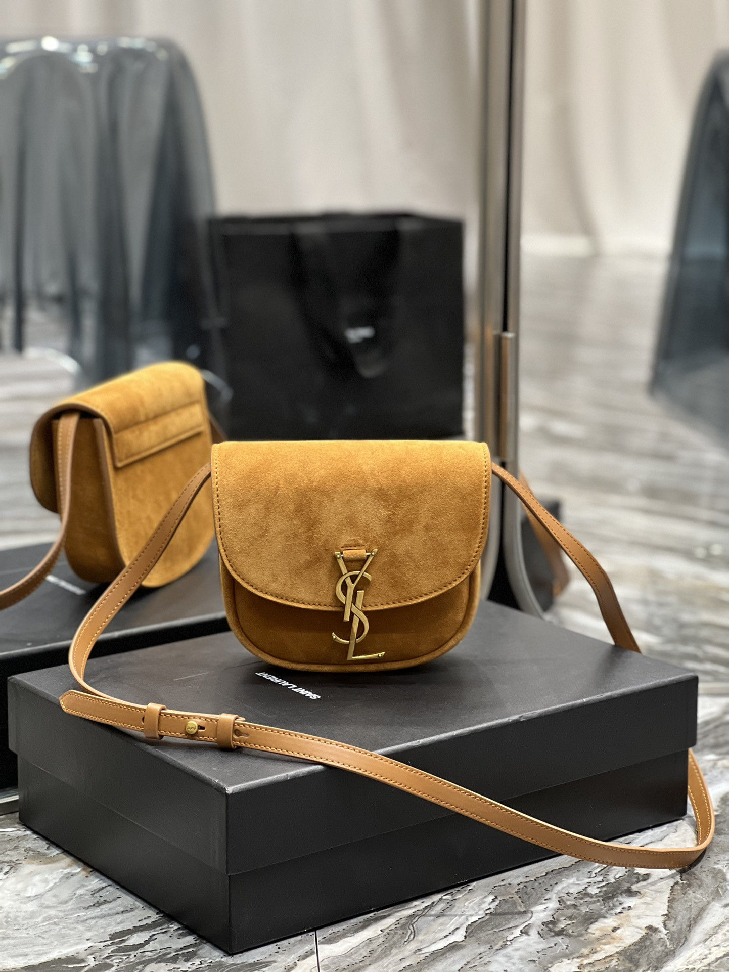 Y51 KAIA SMALL SATCHEL IN SMOOTH LEATHER 7.2 X 6.1 X 2.1 INCHES