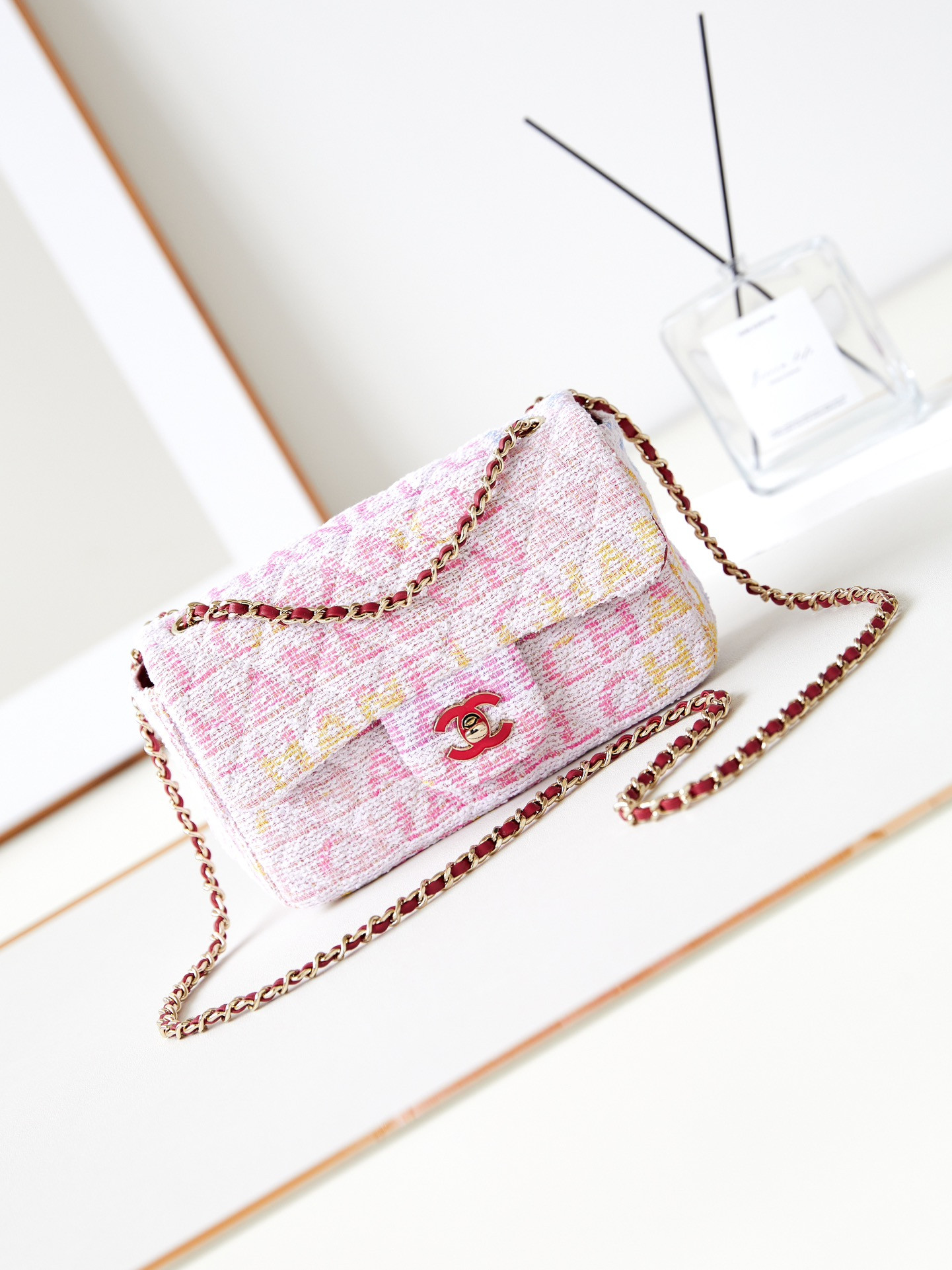Ch**el Quilted Pink Multicolor Tweed Mini Rectangular Flap Bag 20×10×7cm