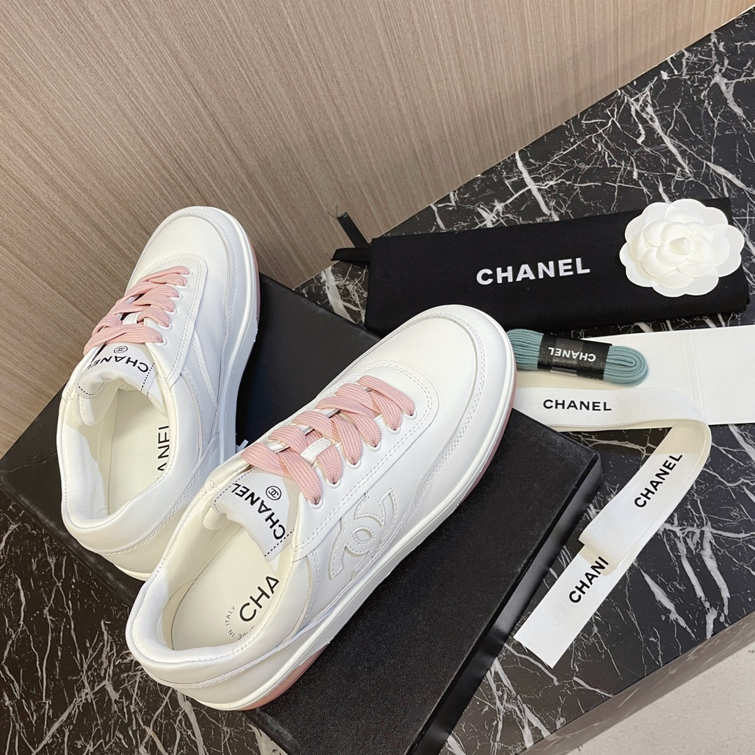 UA Ch**el SNEAKERS calfskin