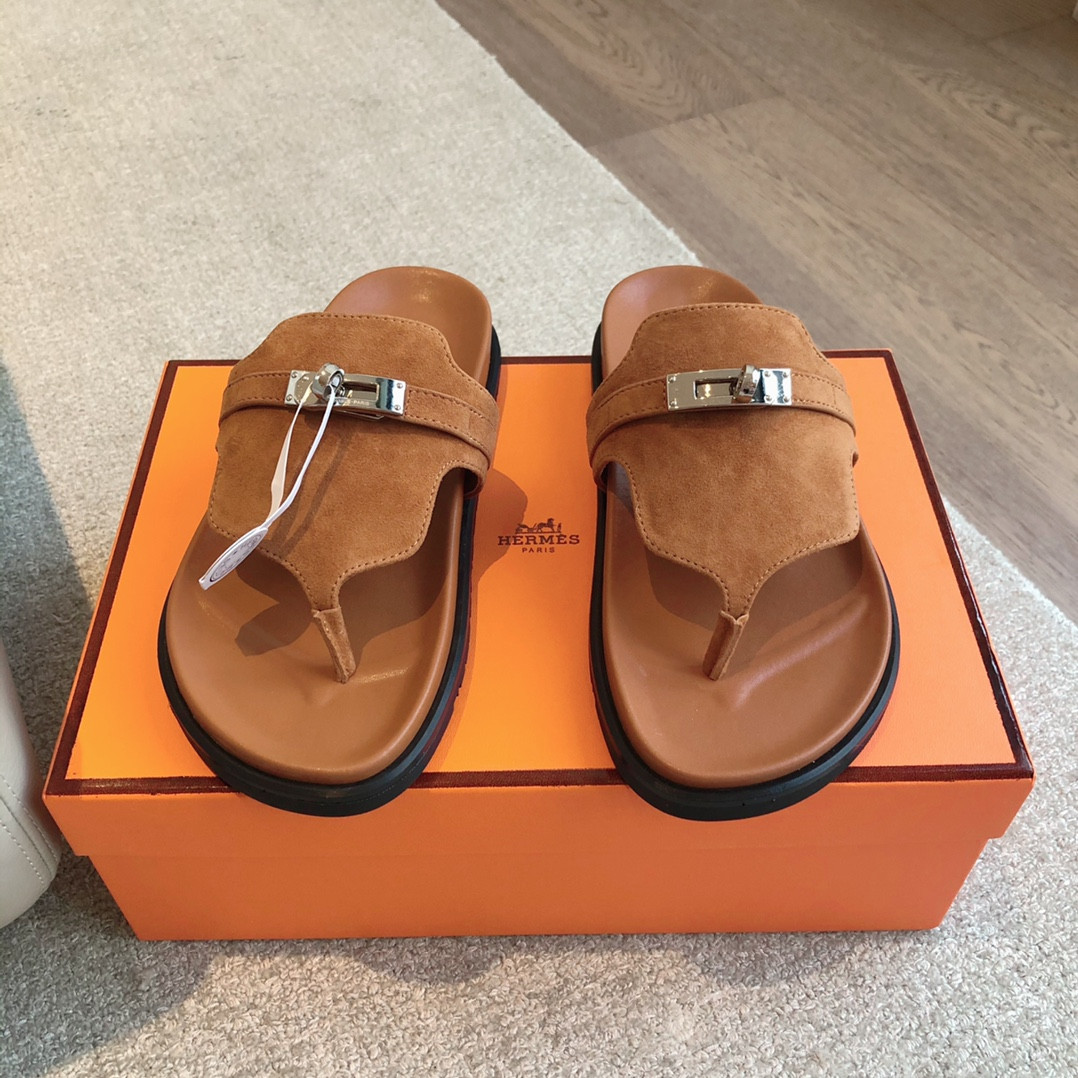 UA H**me5 Empire Sandal