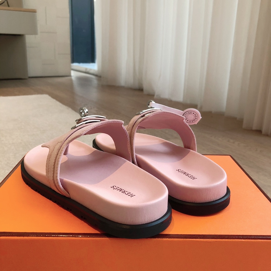 UA H**me5 Empire Sandal