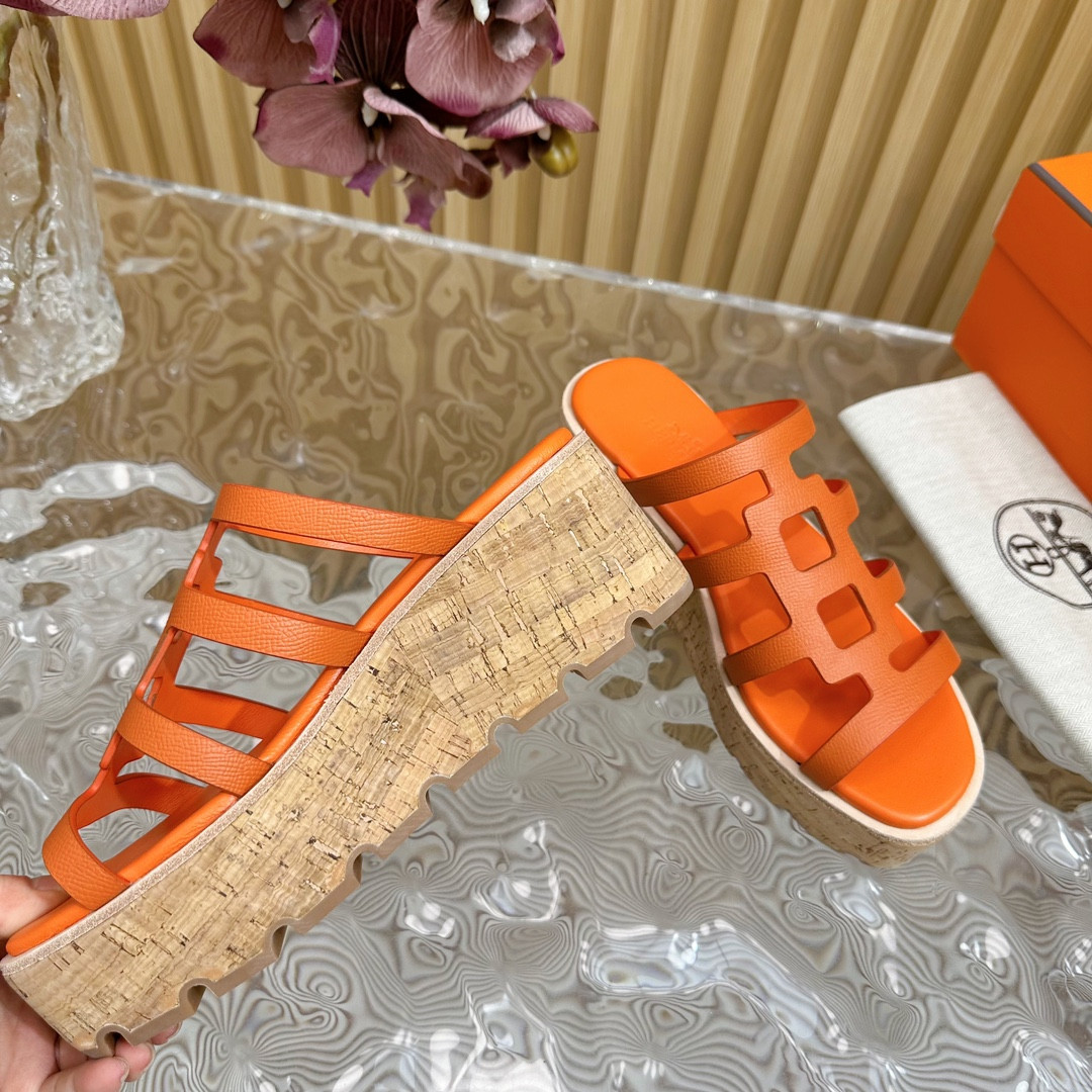 UA H**me5 Isabella 30 sandal