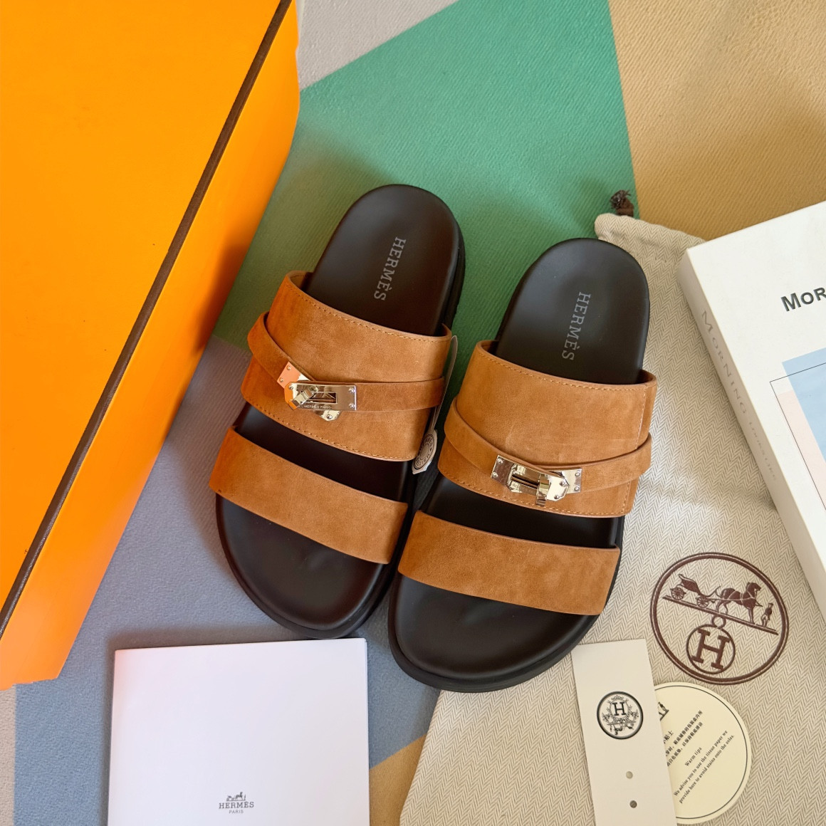 UA H**me5 Jackson sandal