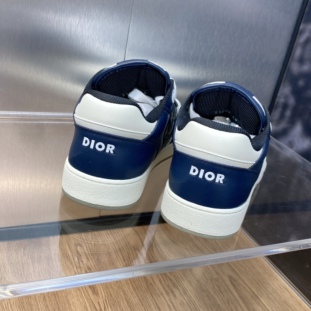 UA D10r B27 Sneaker