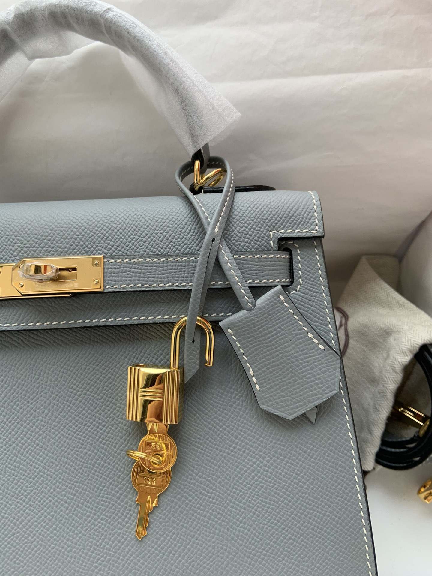 H**me5 Kelly Gold-tone Hardware 25 28