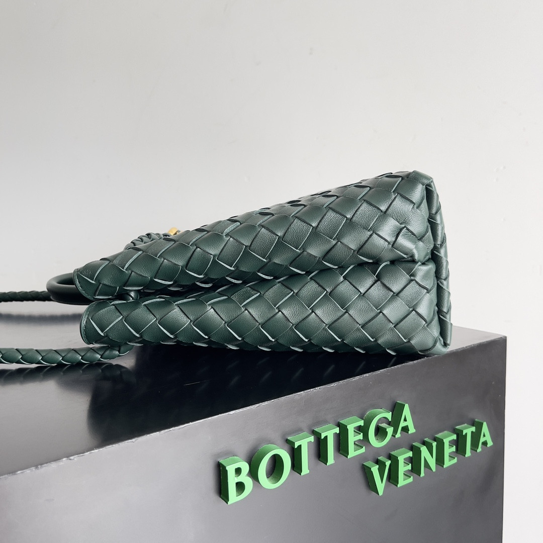 B0tt*ga Ven*ta Medium Andiamo 32x25x11CM
