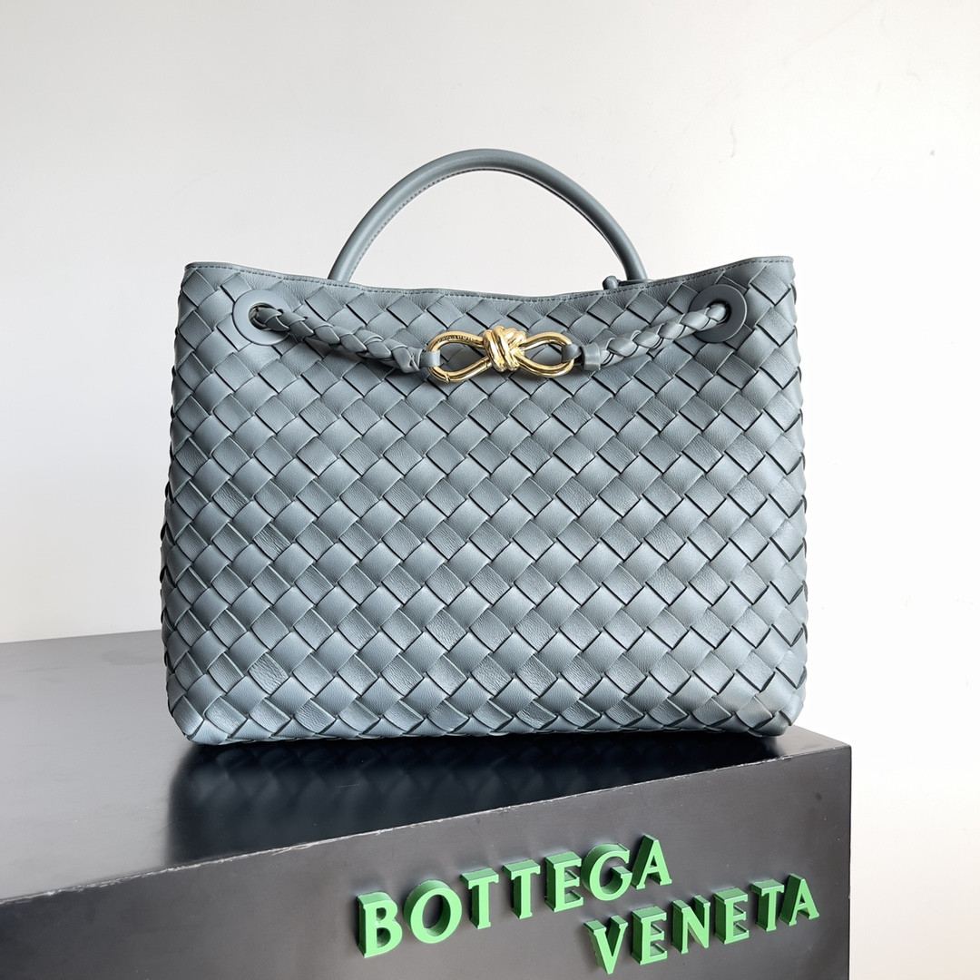 B0tt*ga Ven*ta Medium Andiamo 32x25x11CM