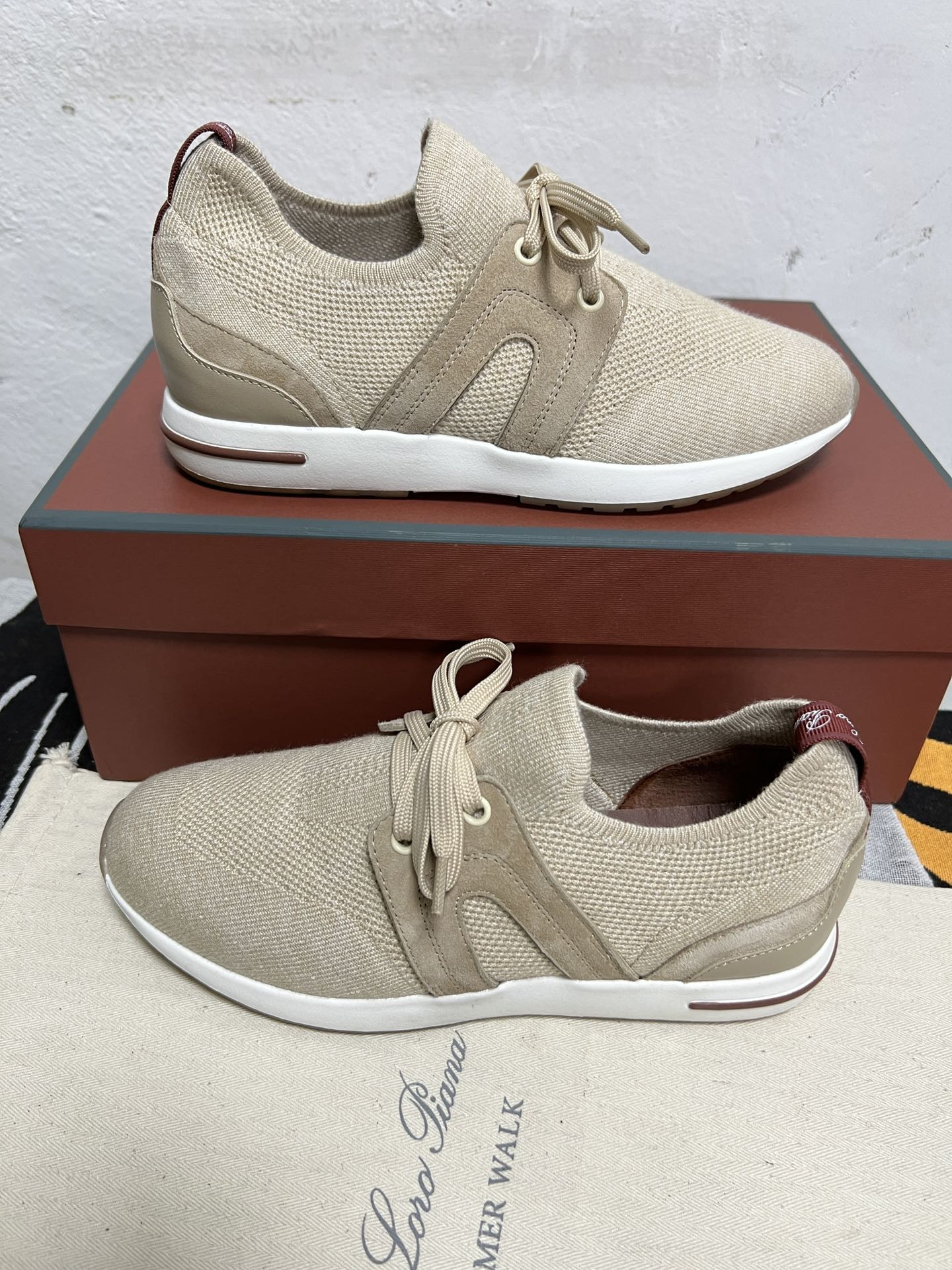 UA L0r0 P1ana 360 LP Flexy Walk Sneaker