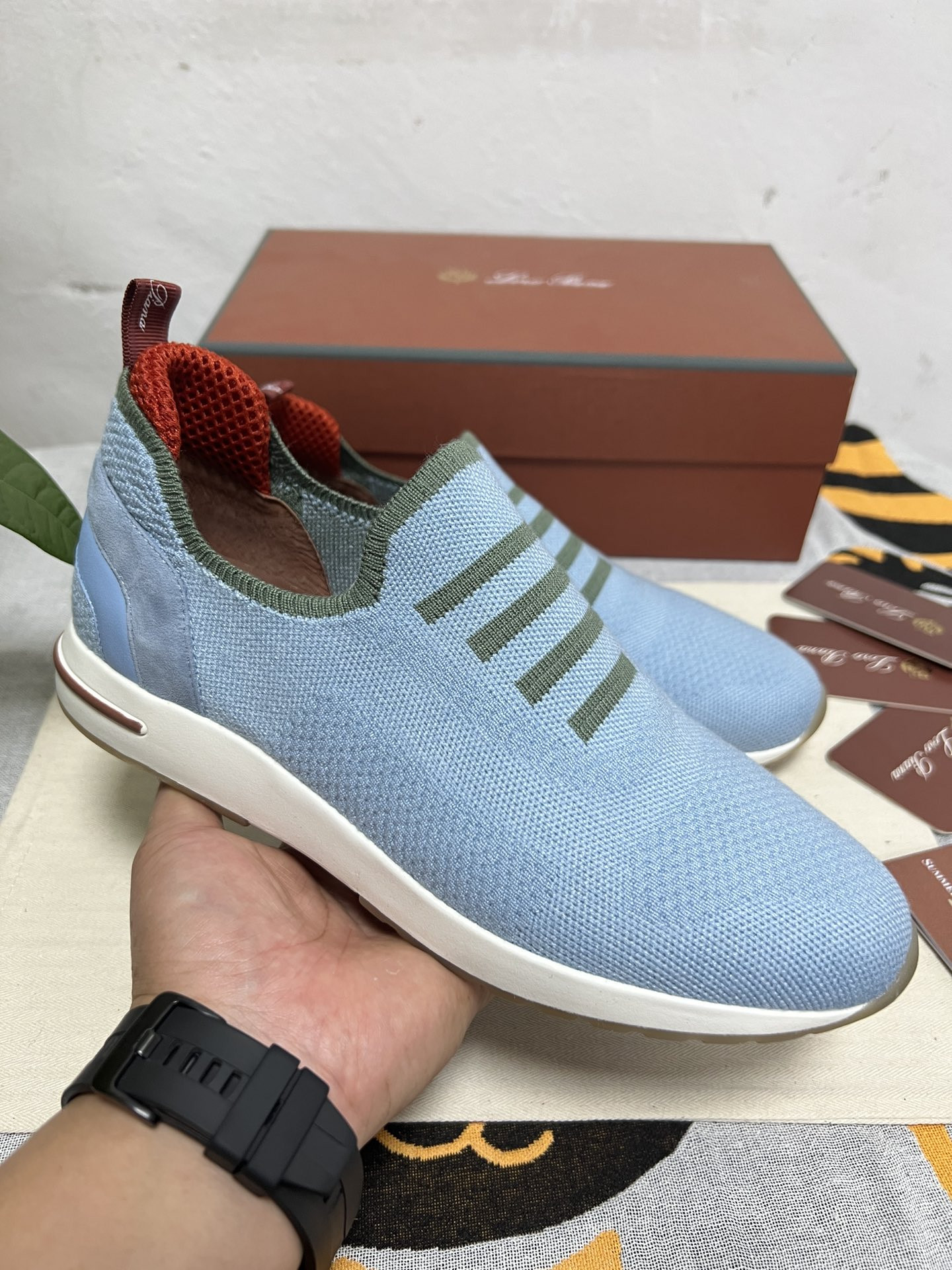 UA L0r0 P1ana 360 LP Flexy Walk Sneaker