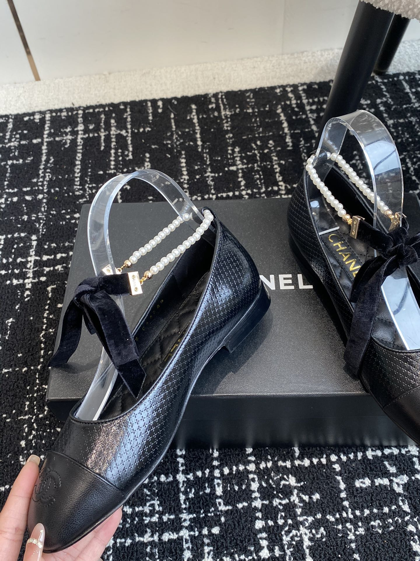 UA Ch**el MARY JANES