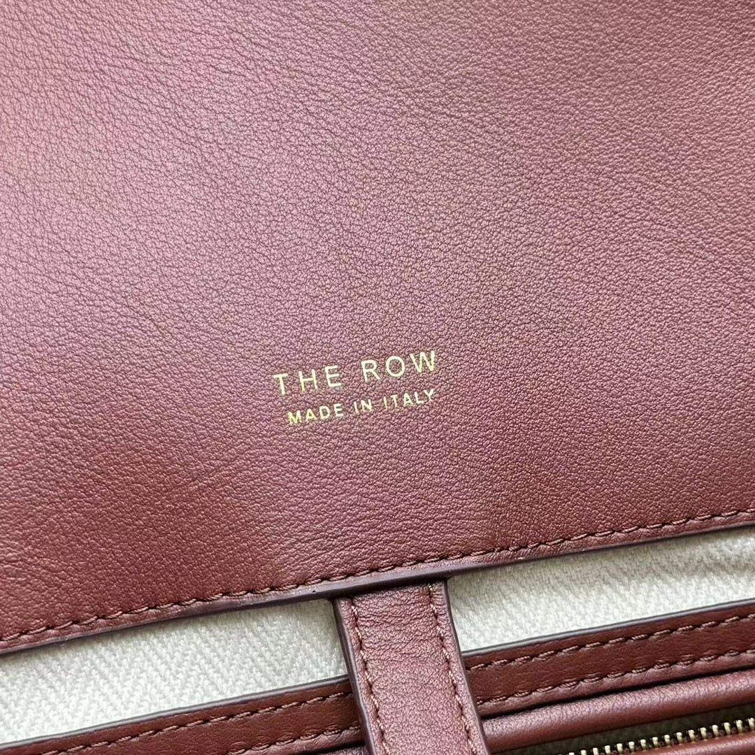 The R0w MARGAUX 17 43x24x30cm