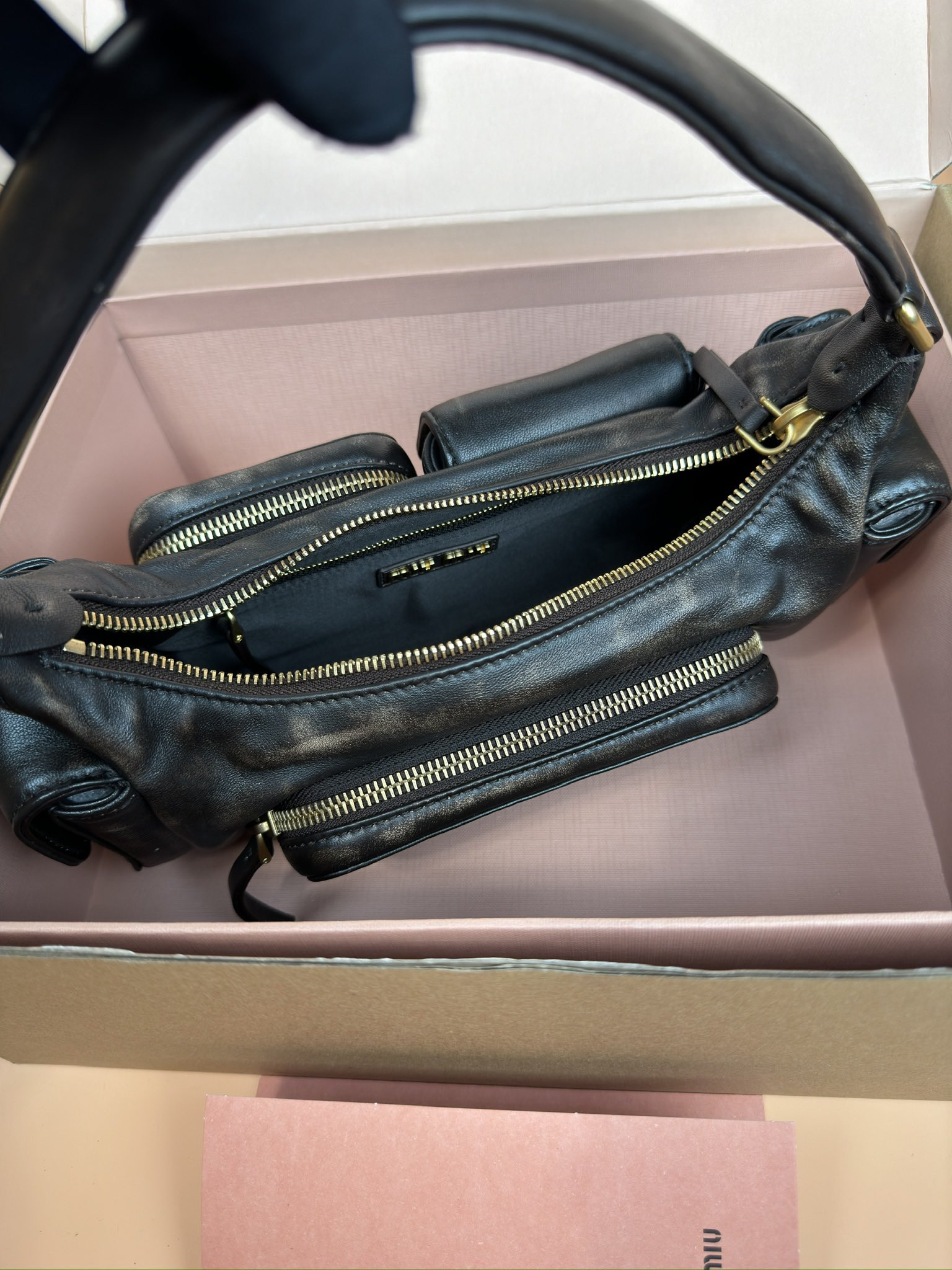 M1v M1v hobo nappa leather pocket bag 12x21x6cm