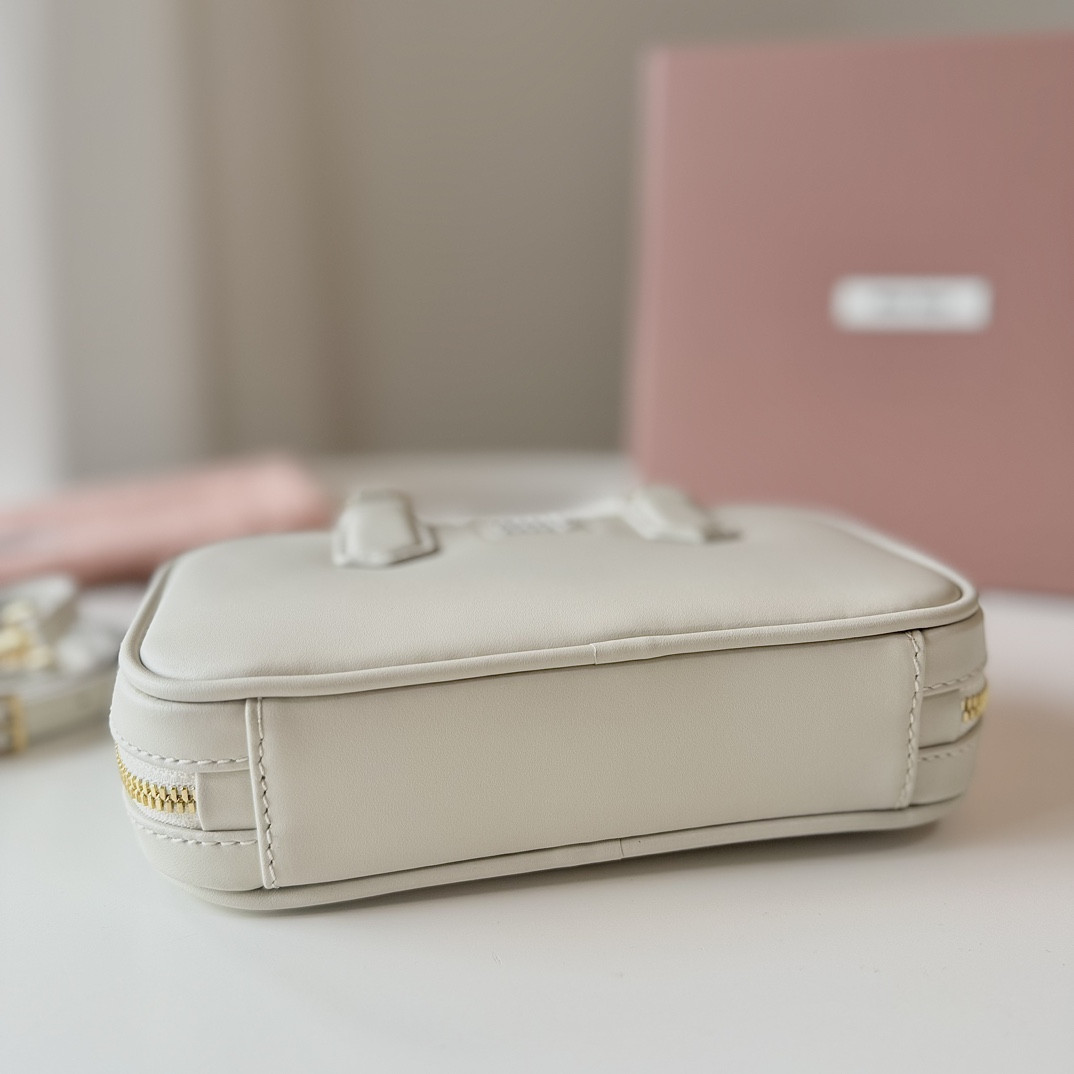 M1v M1v arcadie leather mini-bag 19x10x5cm