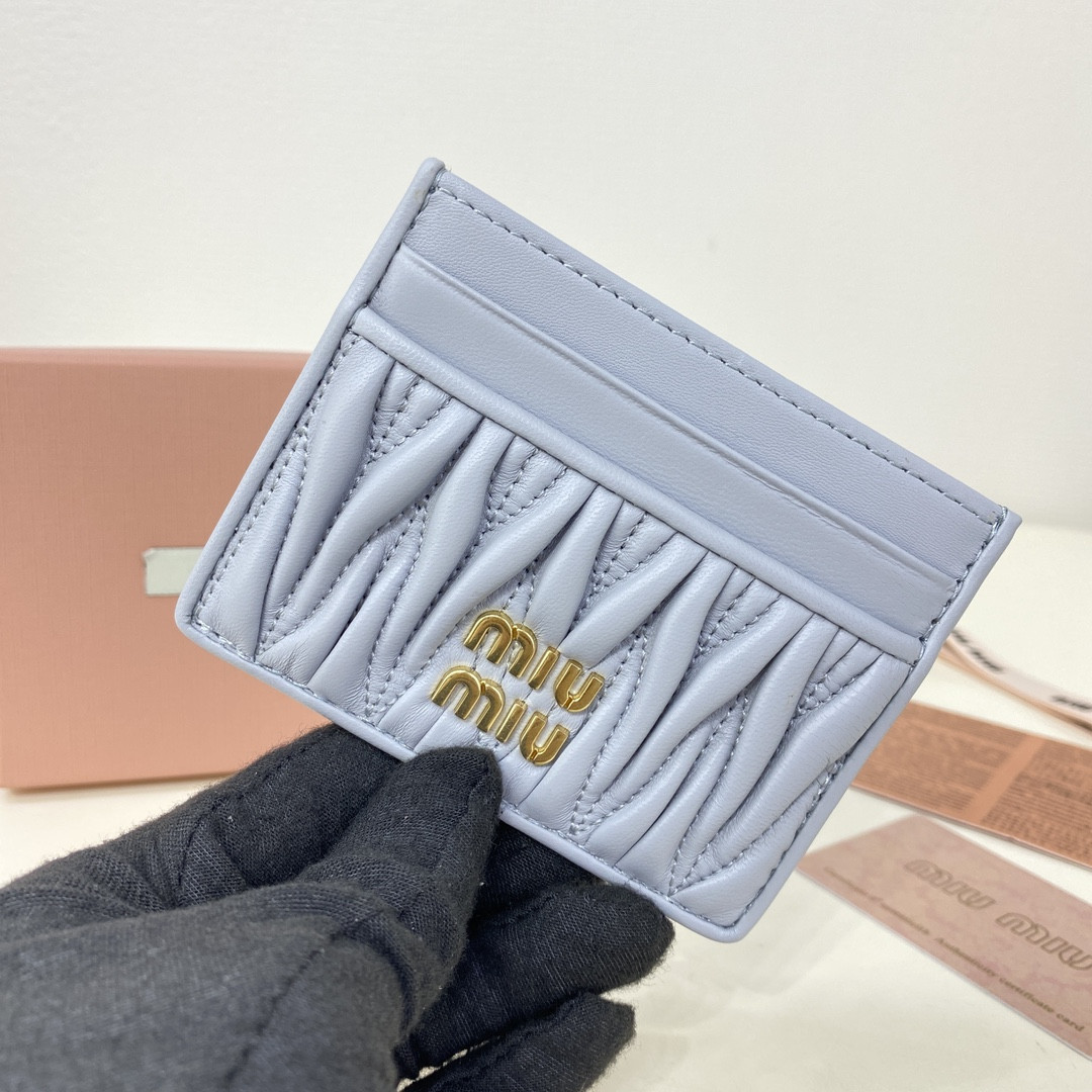 M1v M1v matelassé nappa leather card holder 8x10.5cm