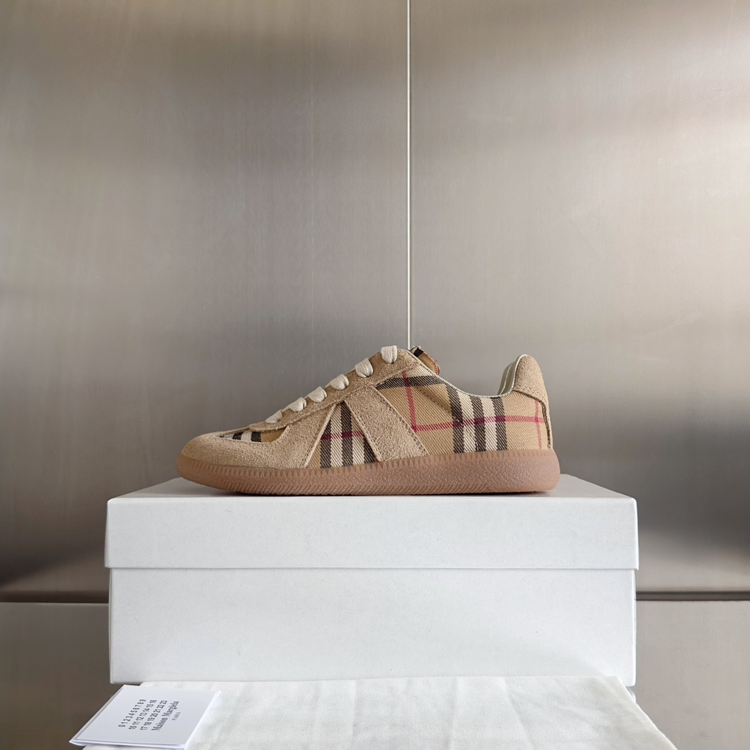 UA Ma1s0n Marg*e1a MM6 Sneakers