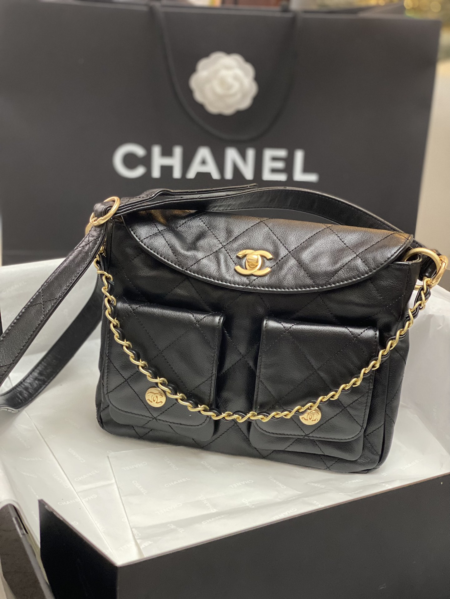 Ch**el Hobo Handbag 21x27x4.5cm