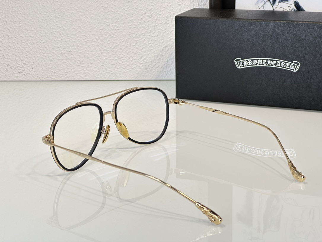 Ch*0me He**ts Glasses CH8118 56-16-148