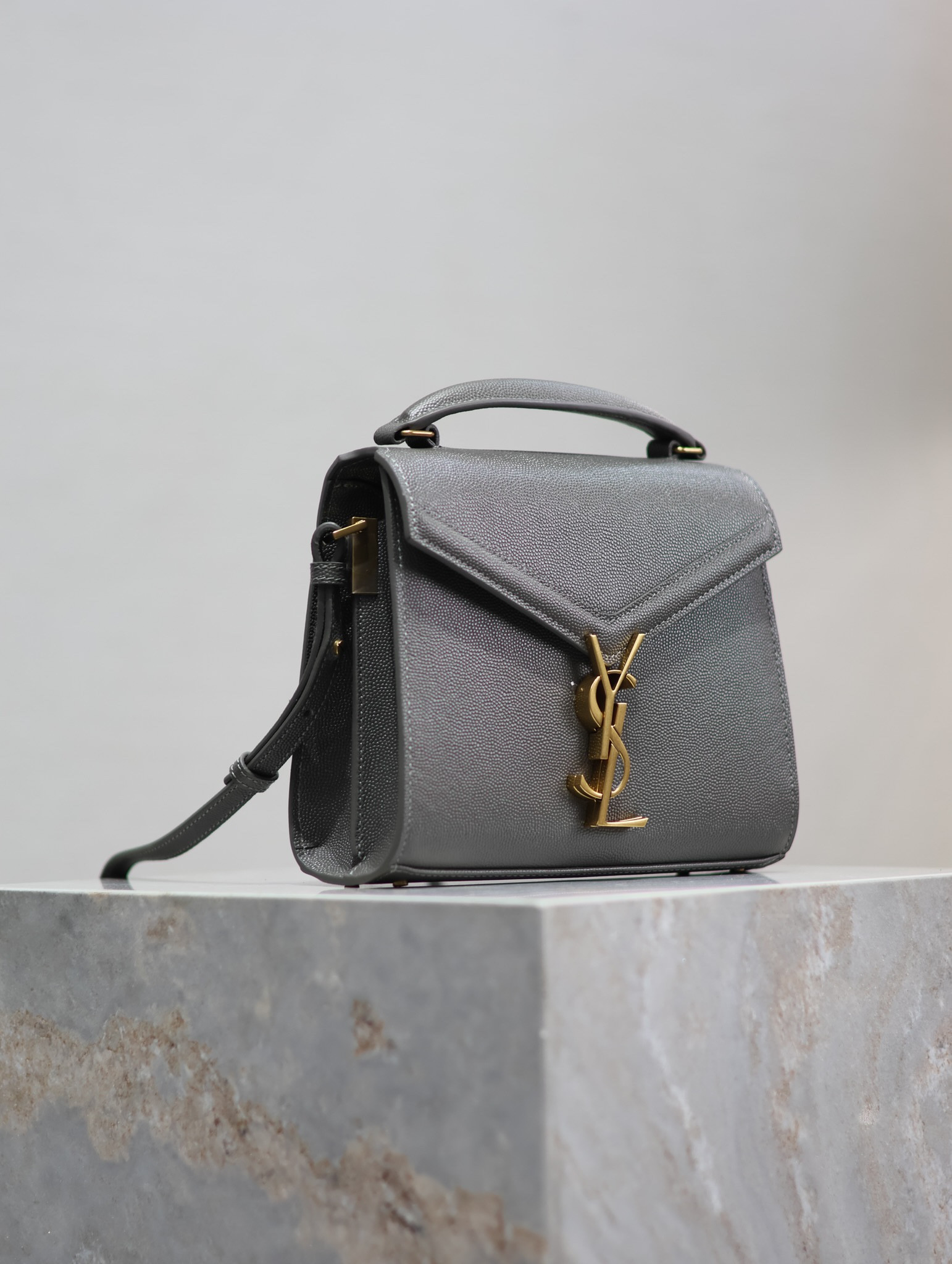 Y51 cassandra mini top handle bag 20x16x7.5cm
