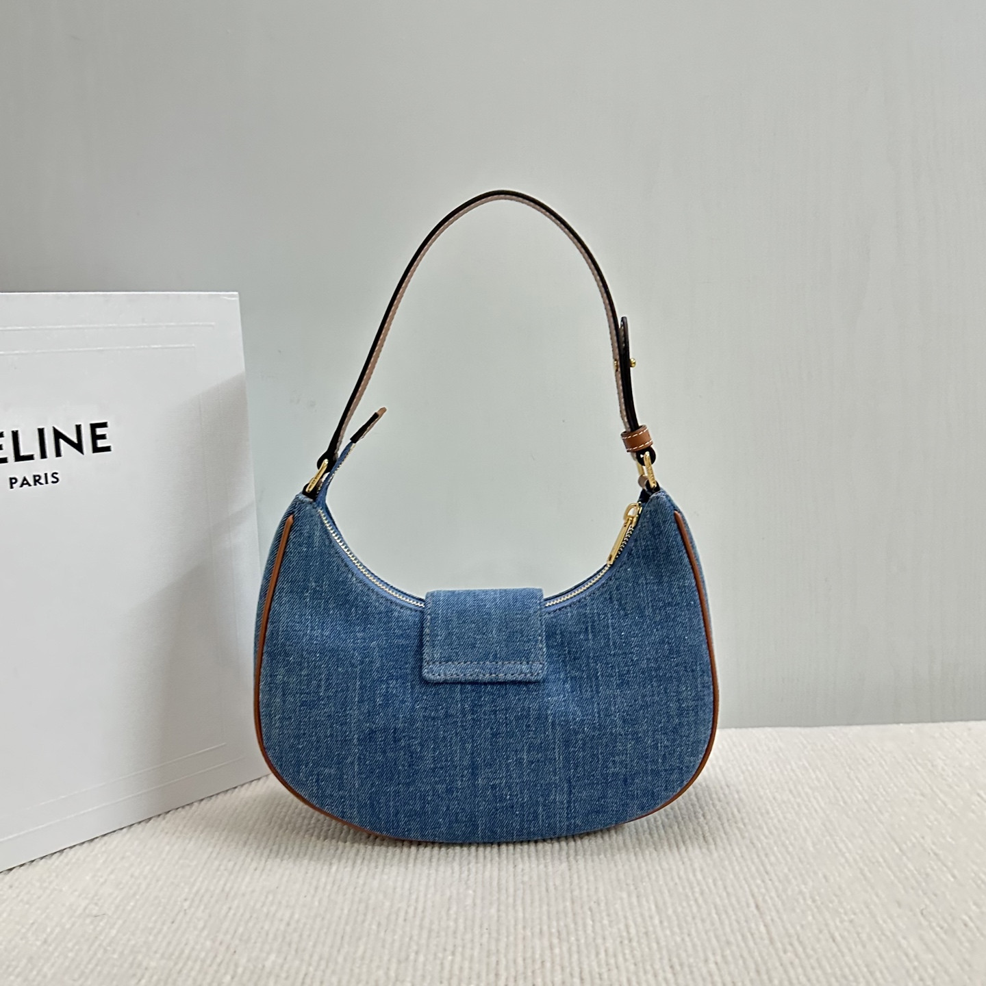 Ce1i*e AVA Triomphe Bag 23x13.5x6cm