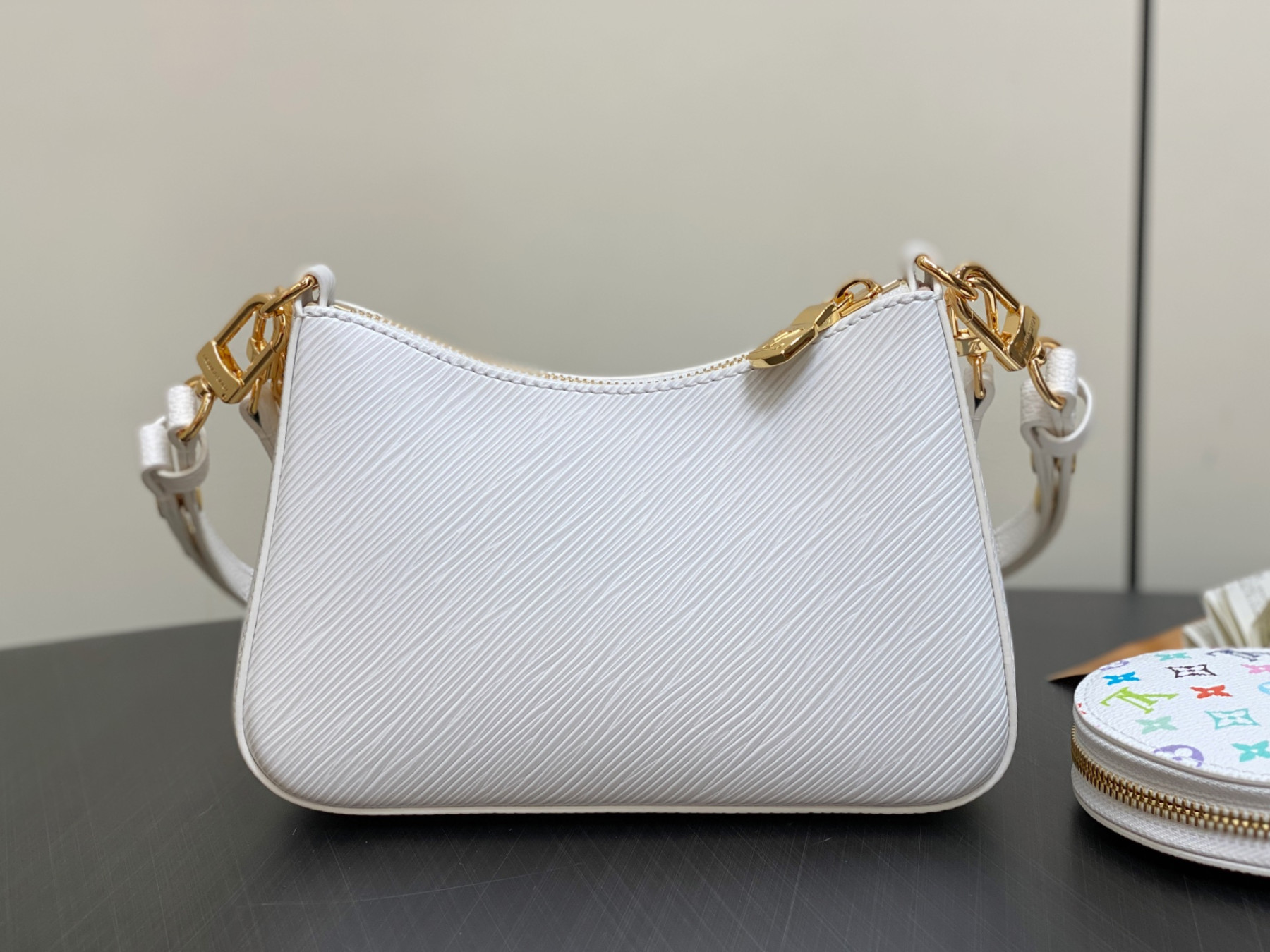 LV  x TM MARELLINI M13100 19 x 13.5 x 6.5CM