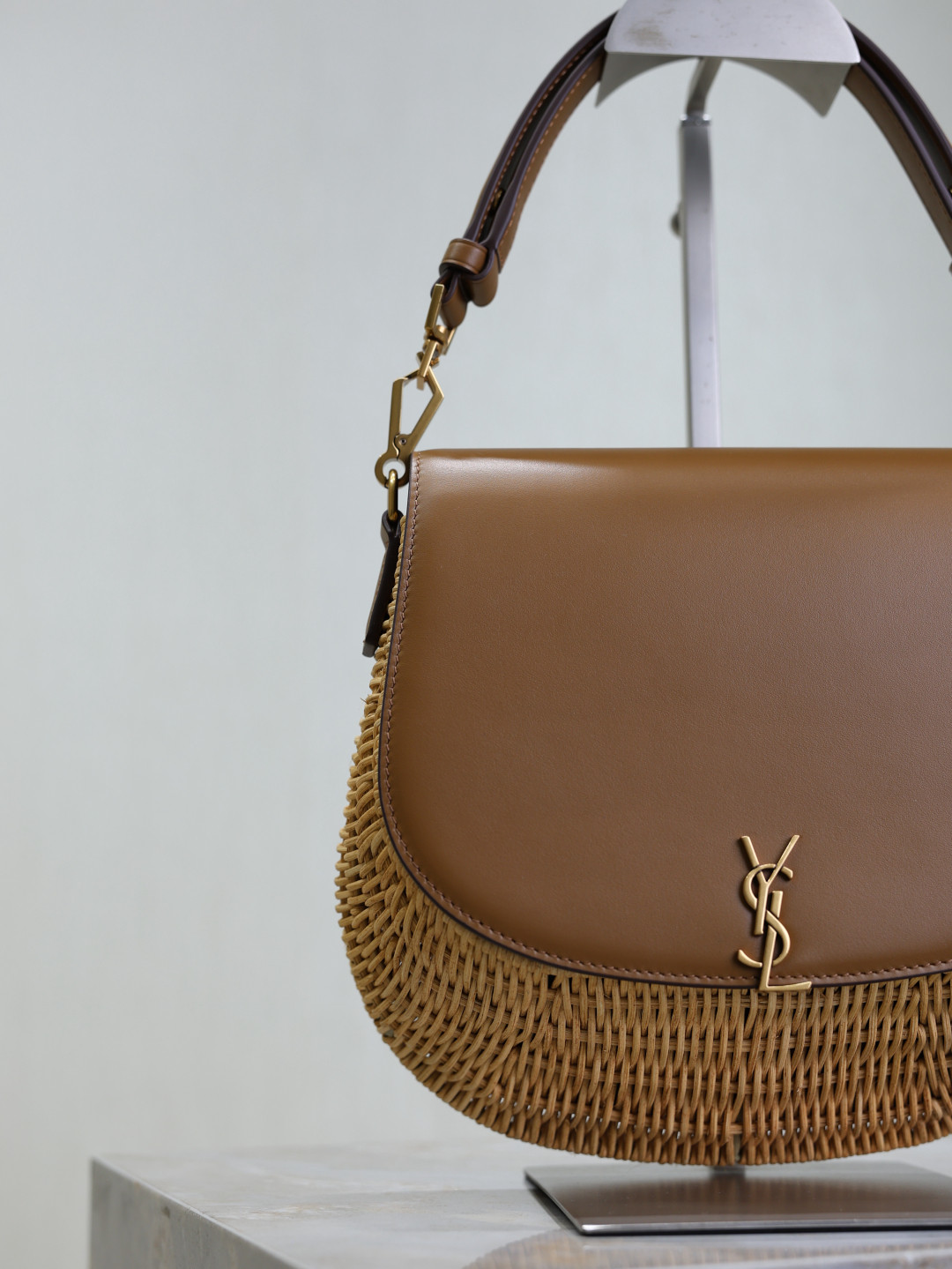 Y51 Mini VOLTAIRE top handle bag in osier 20x22x7.5cm