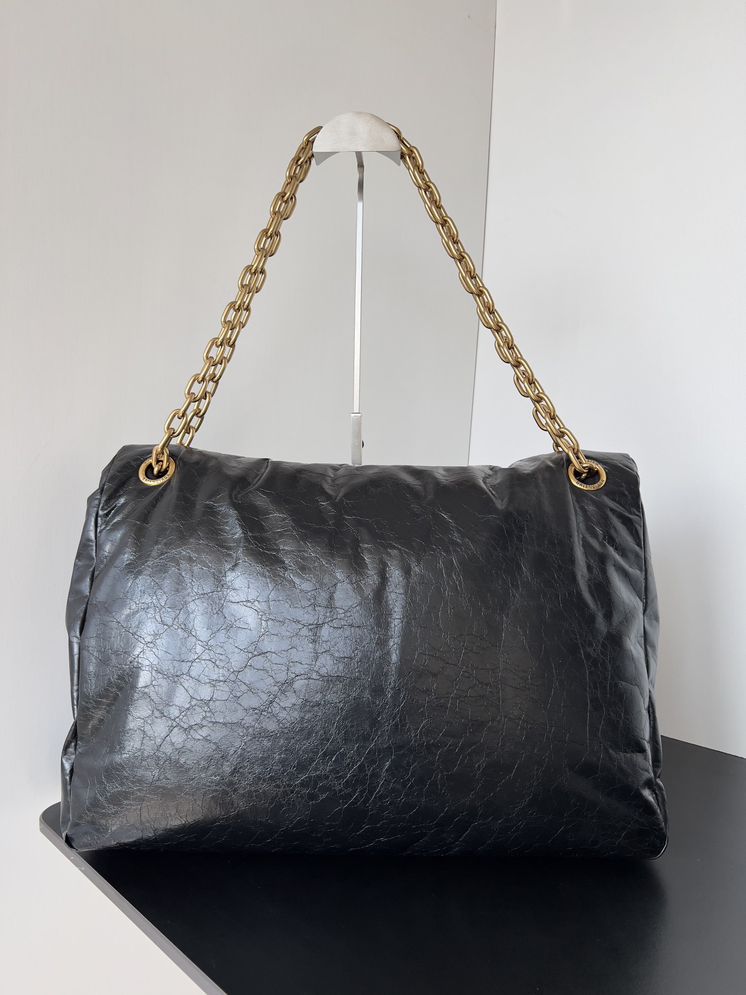 Ba1en*iaga Monaco Chain Bag Large 43.5x32x23cm