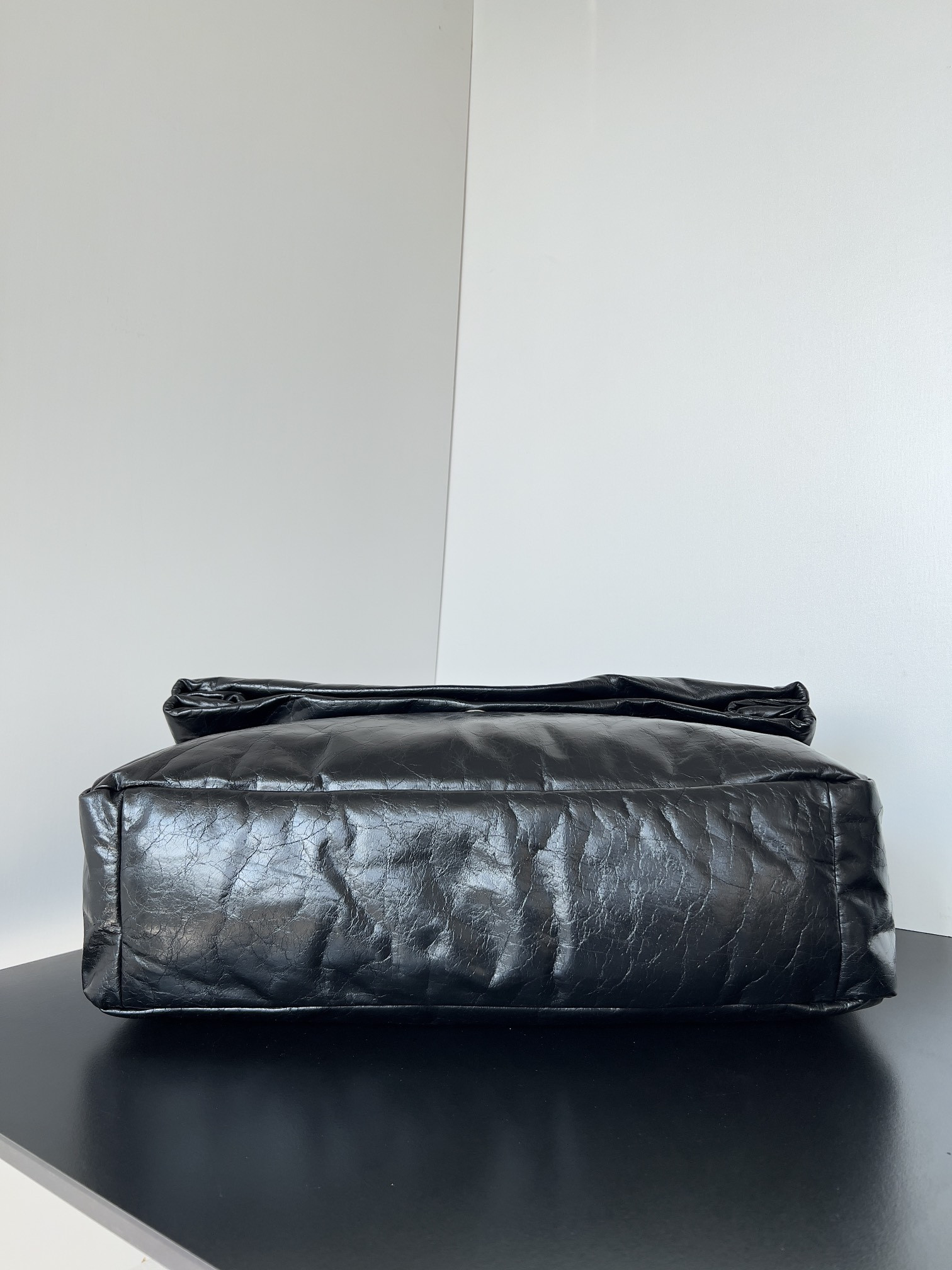 Ba1en*iaga Monaco Chain Bag Large 43.5x32x23cm