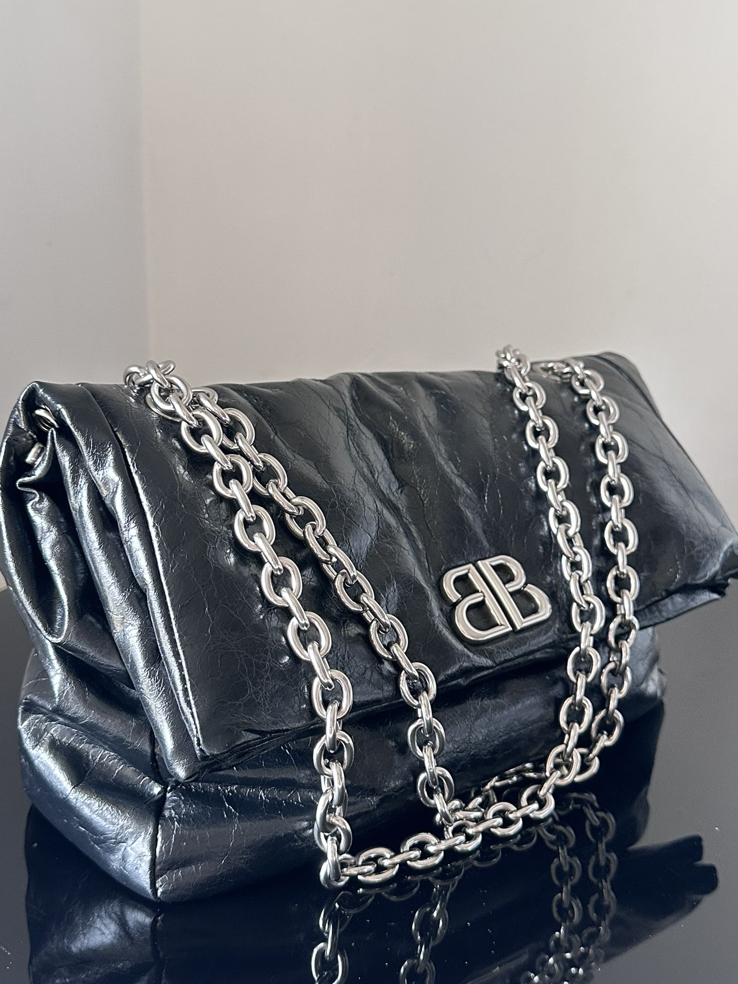 Ba1en*iaga Monaco Chain Bag Small 27.9x18x9.9cm