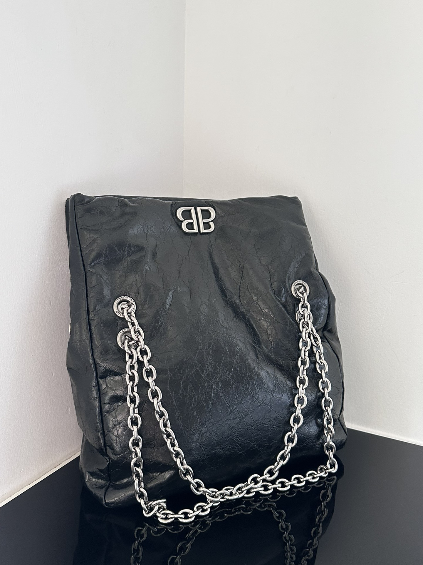 Ba1en*iaga Monaco Chain Bag Small 27.9x18x9.9cm