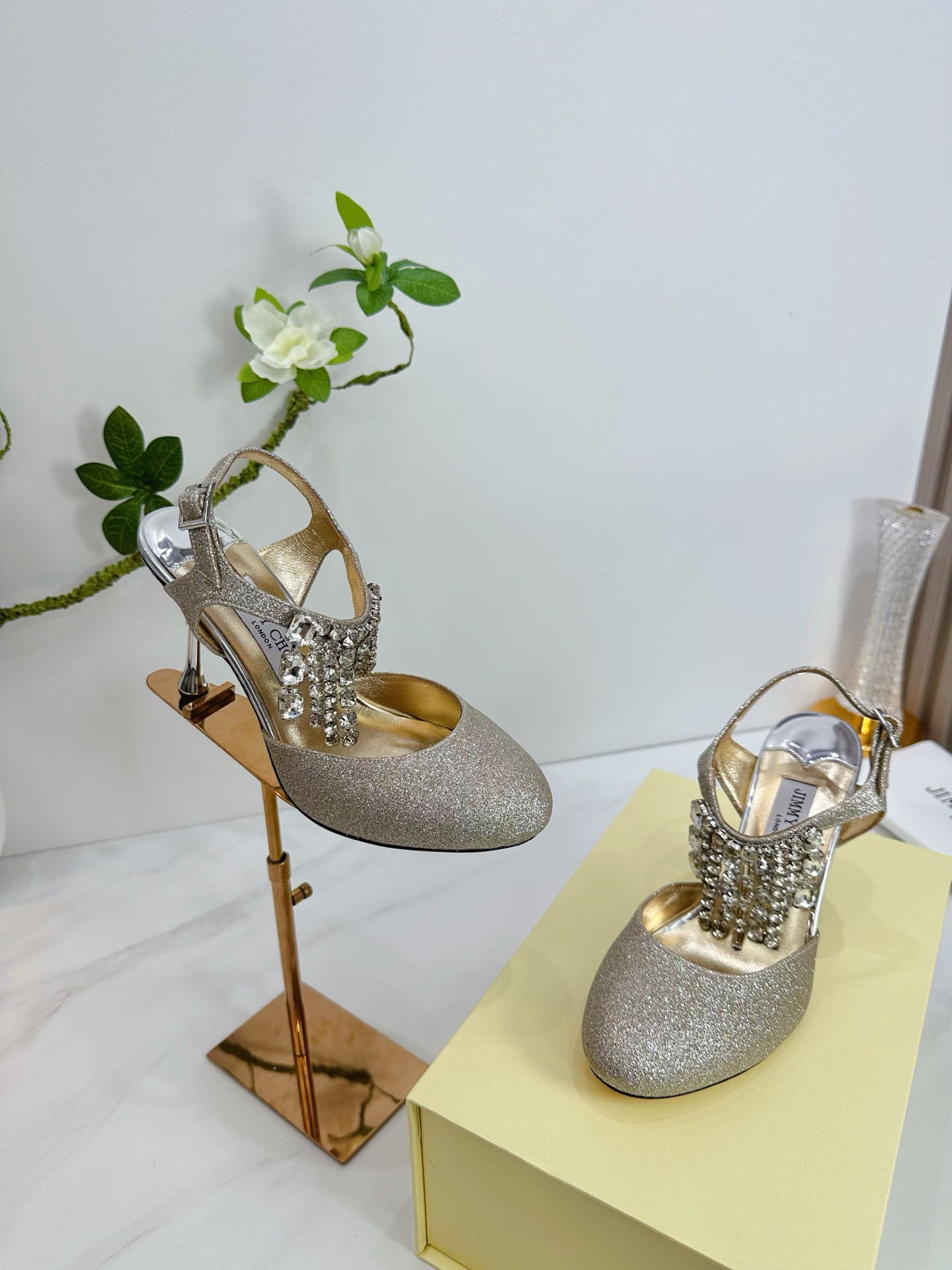 UA J1m*y Ch00 Verity Glitter Slingbacks 8.5cm