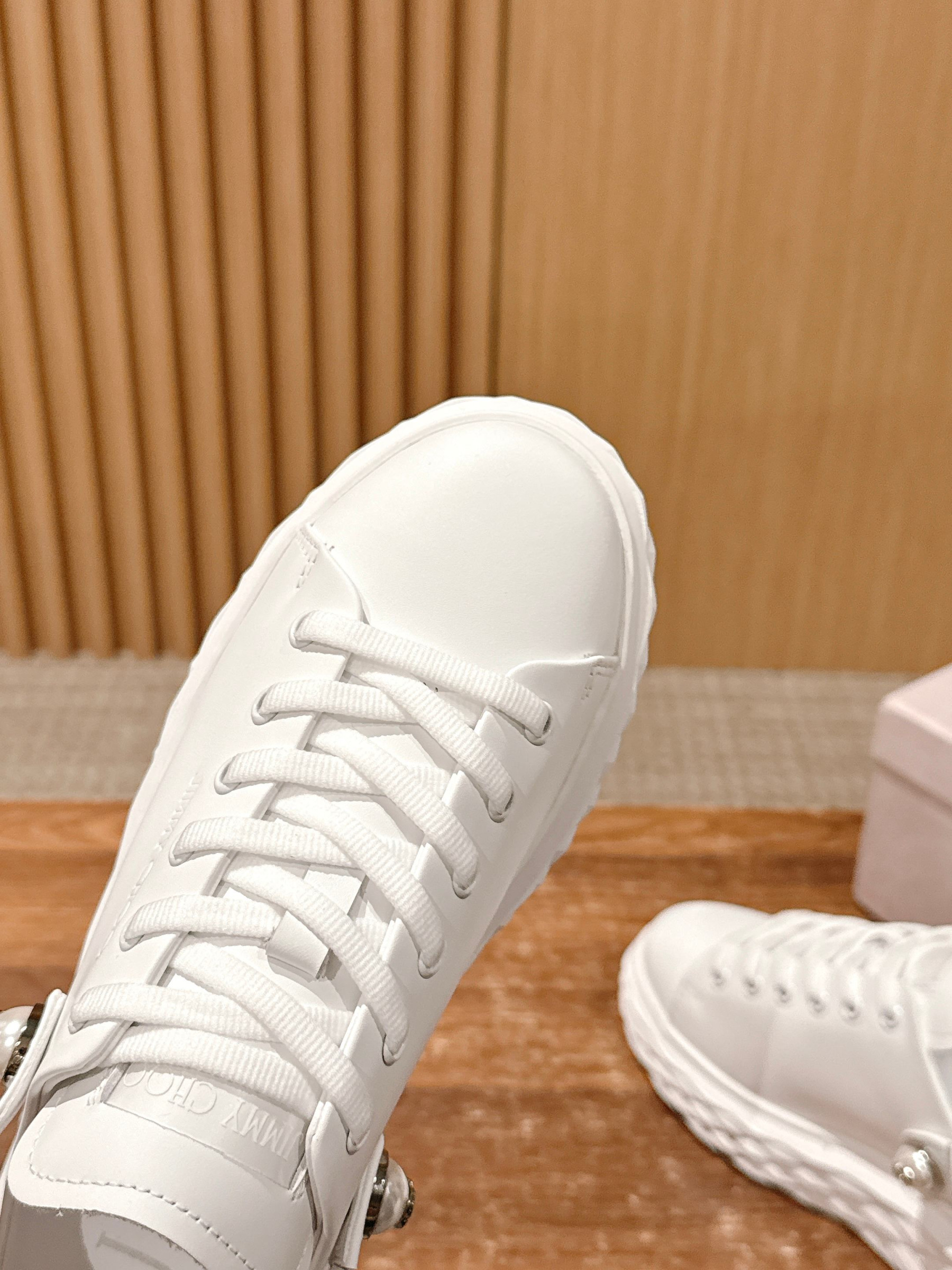 ua j1m*y ch00 D1am0nd sling sneakers