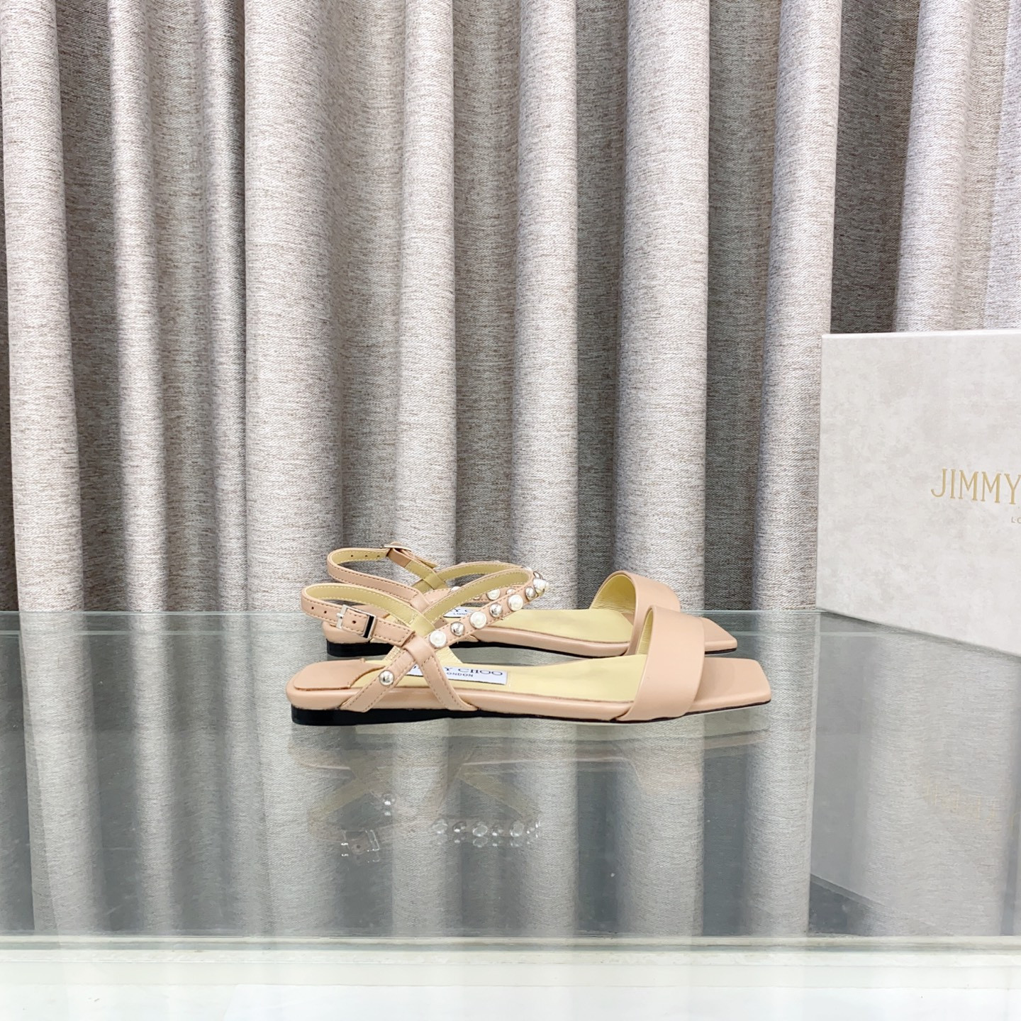 UA J1m*y Ch00 Sandals