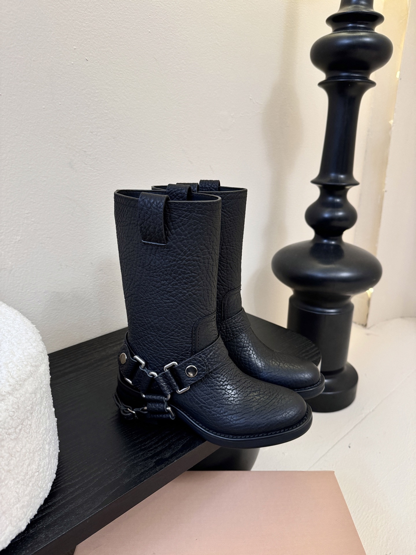 ua M1v M1v boot