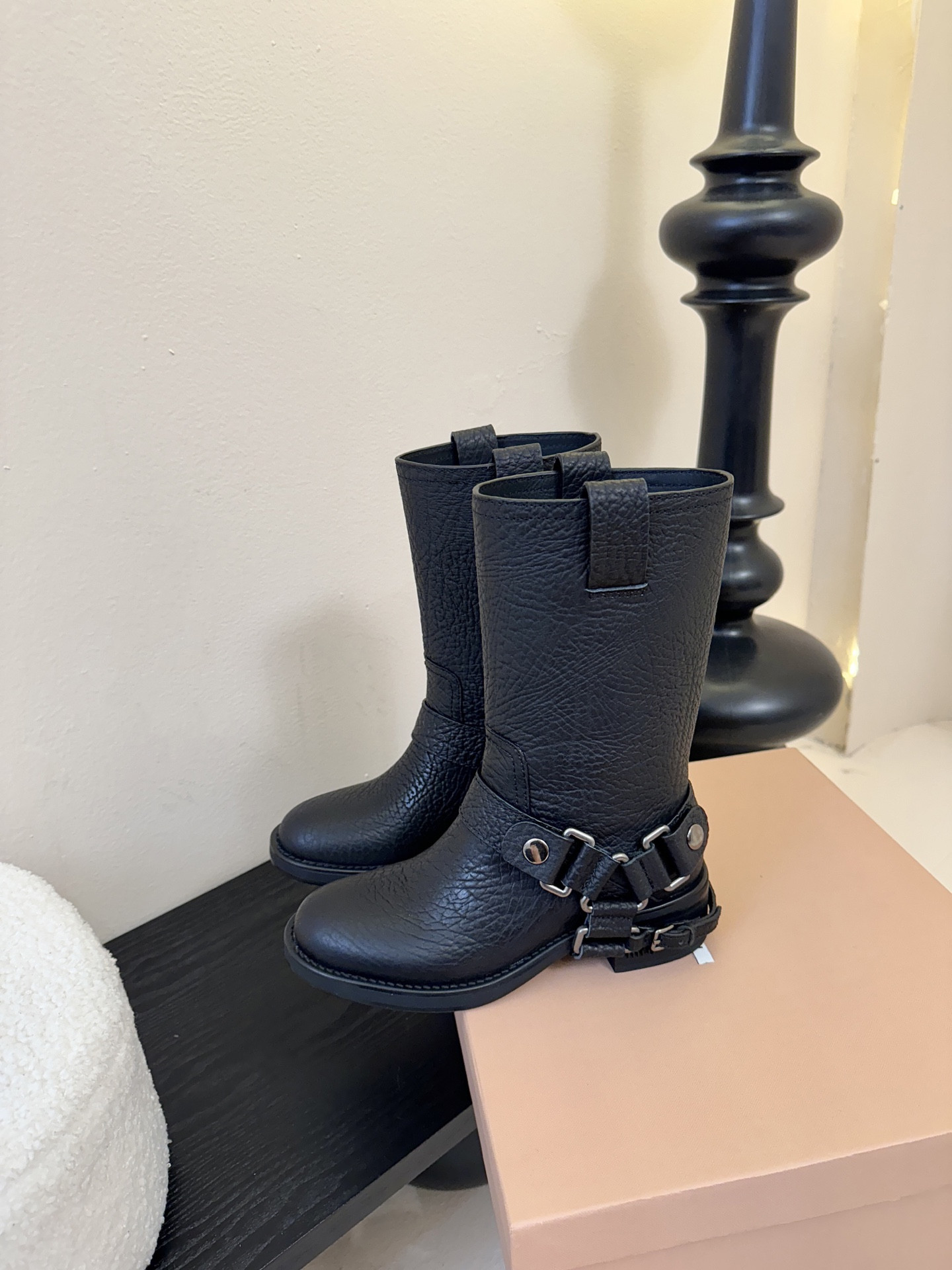 ua M1v M1v boot