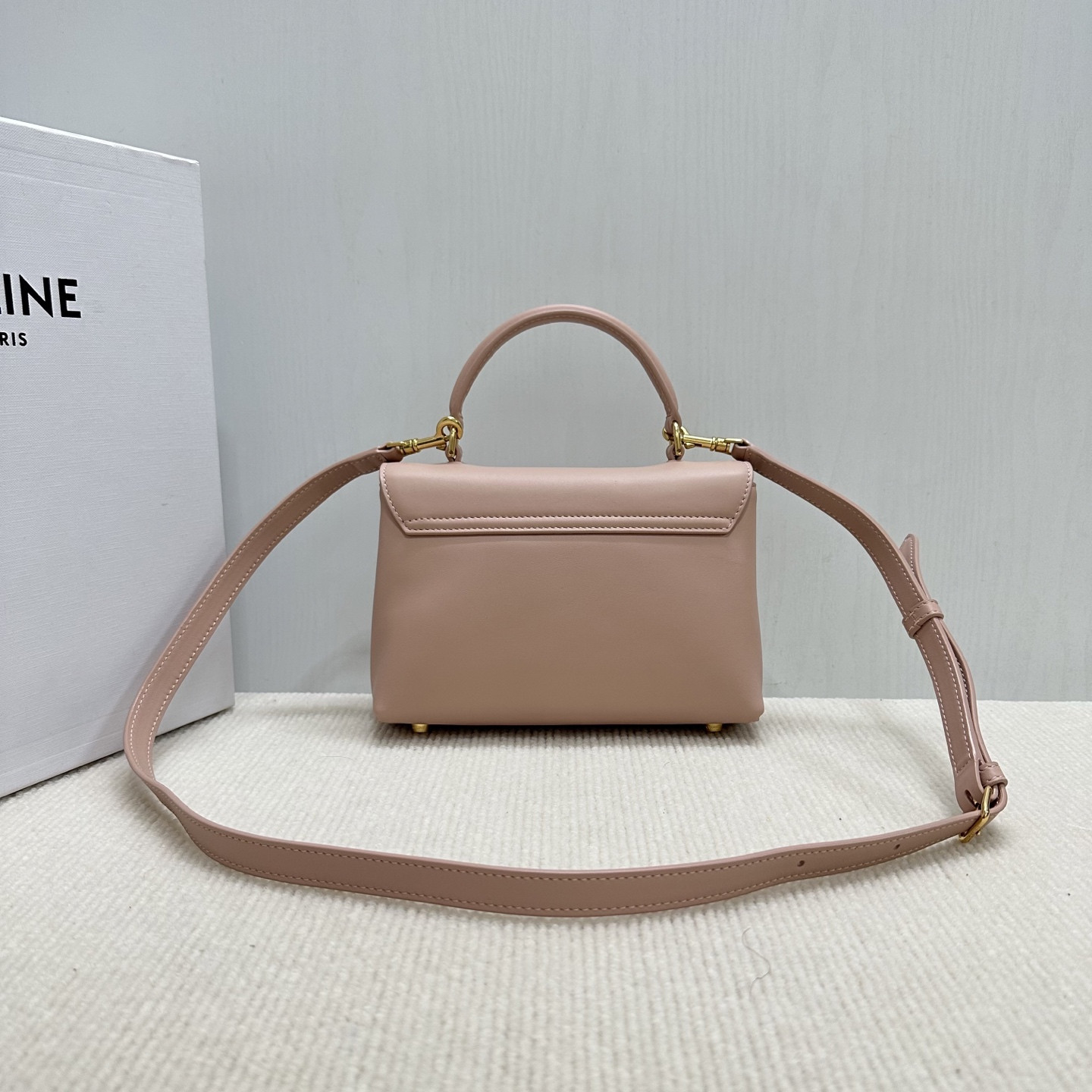 Ce1i*e Teen Nino Bag in Smooth Satined Calfskin 20.5x13x8cm