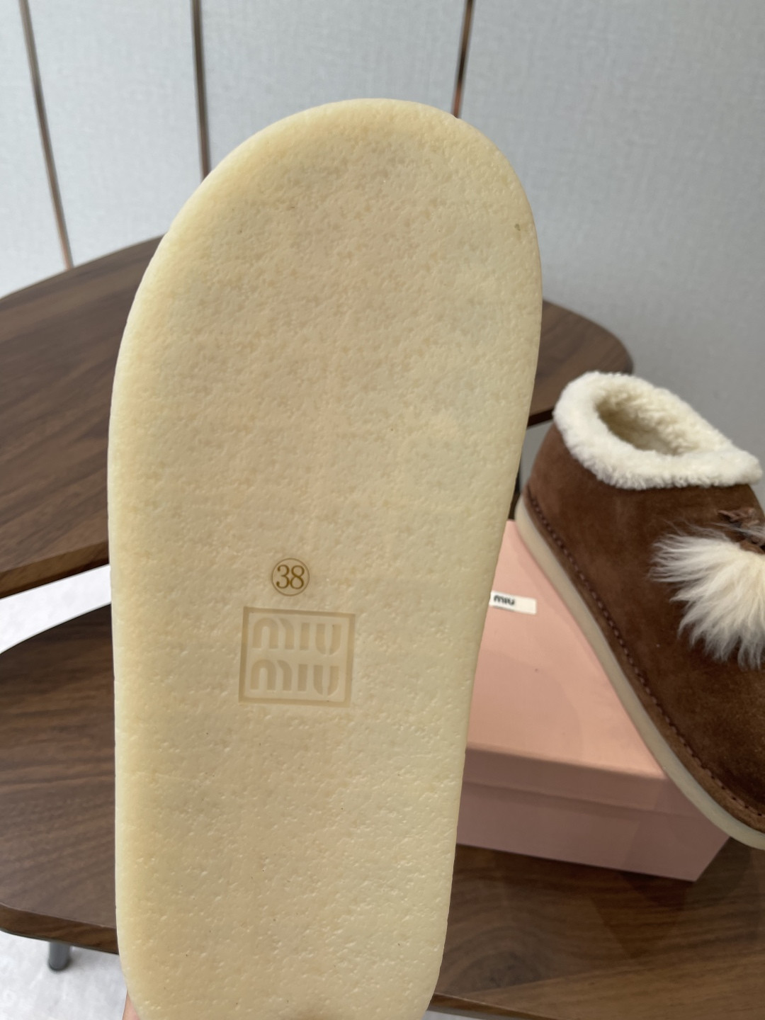 ua M1v M1v suede boot