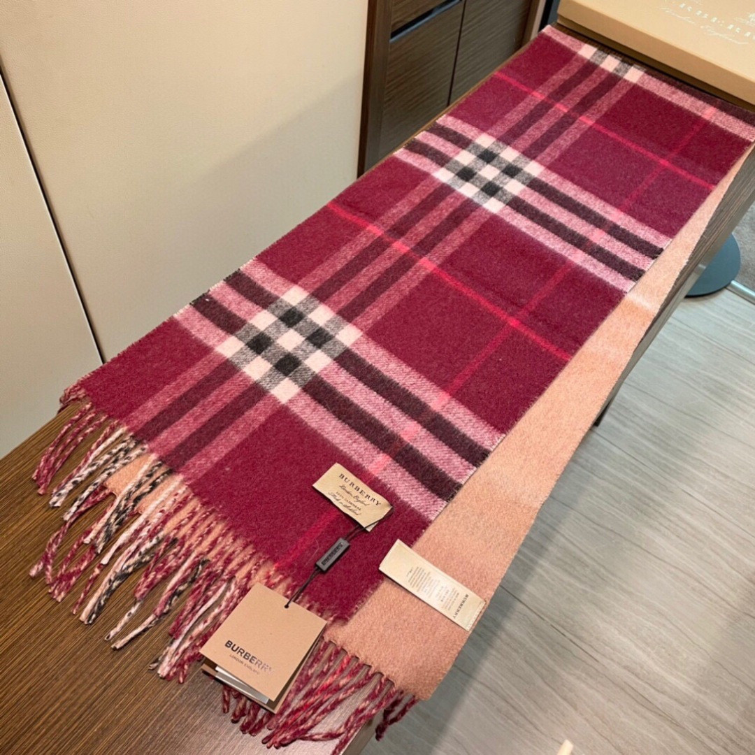 Bv*b*rry scarf 32x200cm