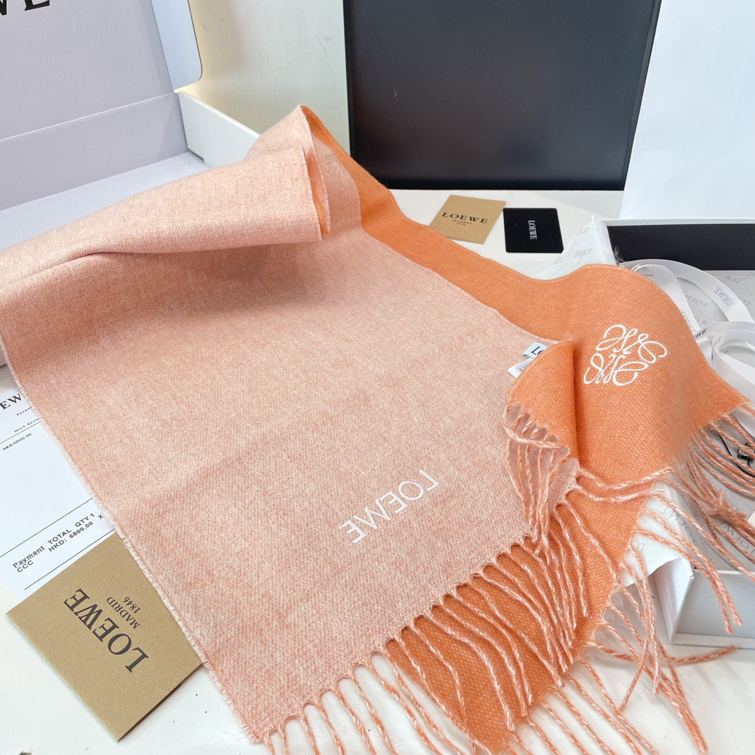 L0ew* scarf 38x180cm 100% cashmere