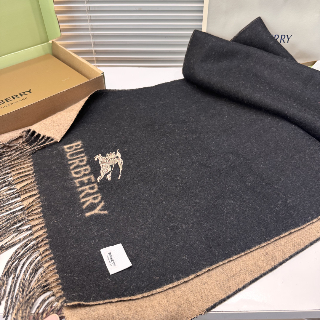 Bv*b*rry scarf 48x190cm