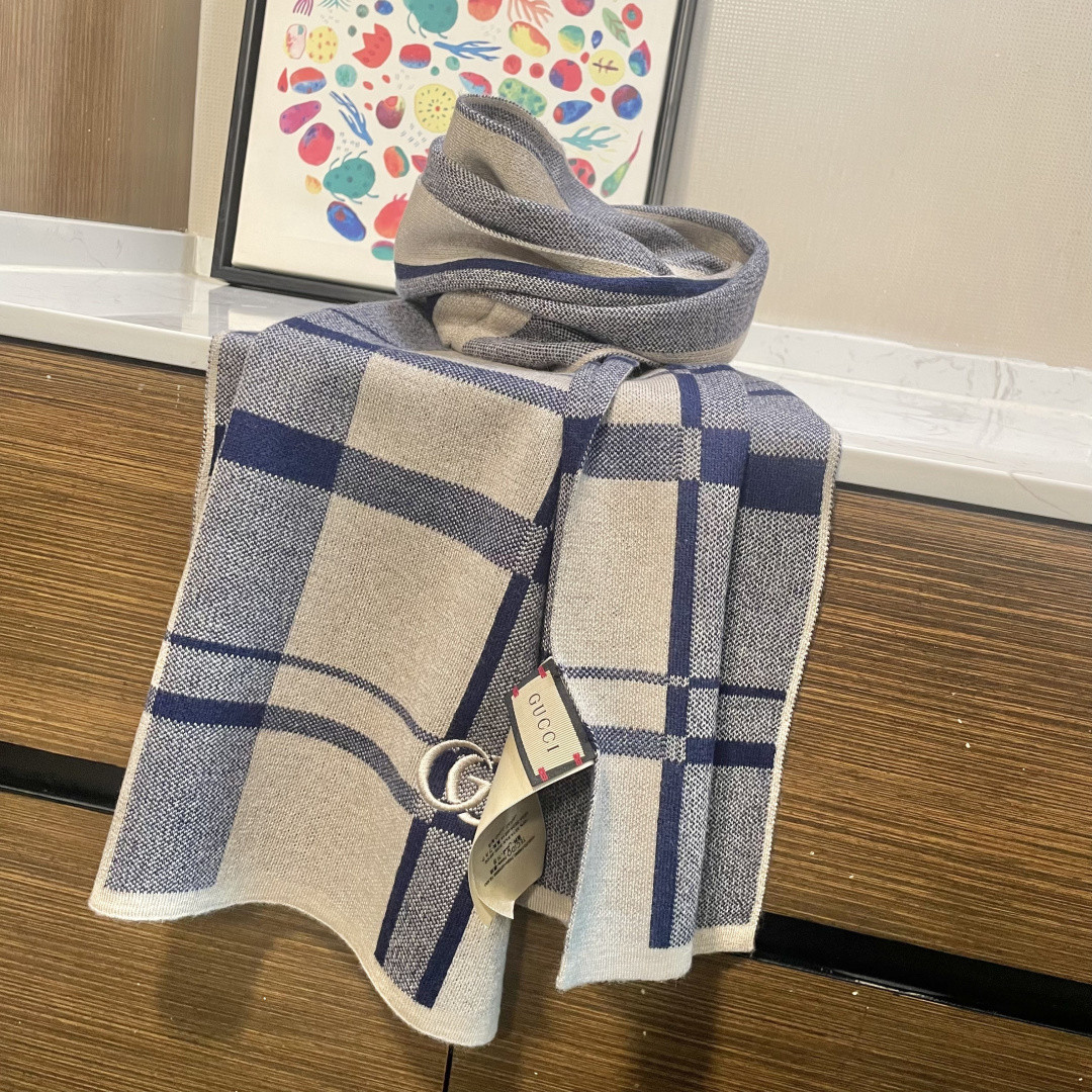 Gvc*1 scarf 32x190cm