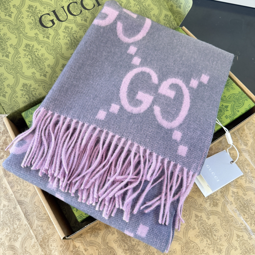 Gvc*1 scarf 45x200cm 100% cashmere