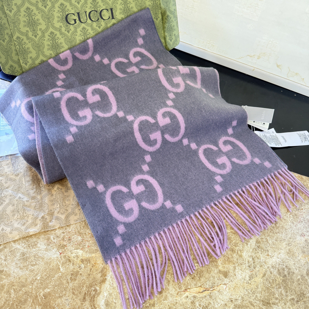 Gvc*1 scarf 45x200cm 100% cashmere