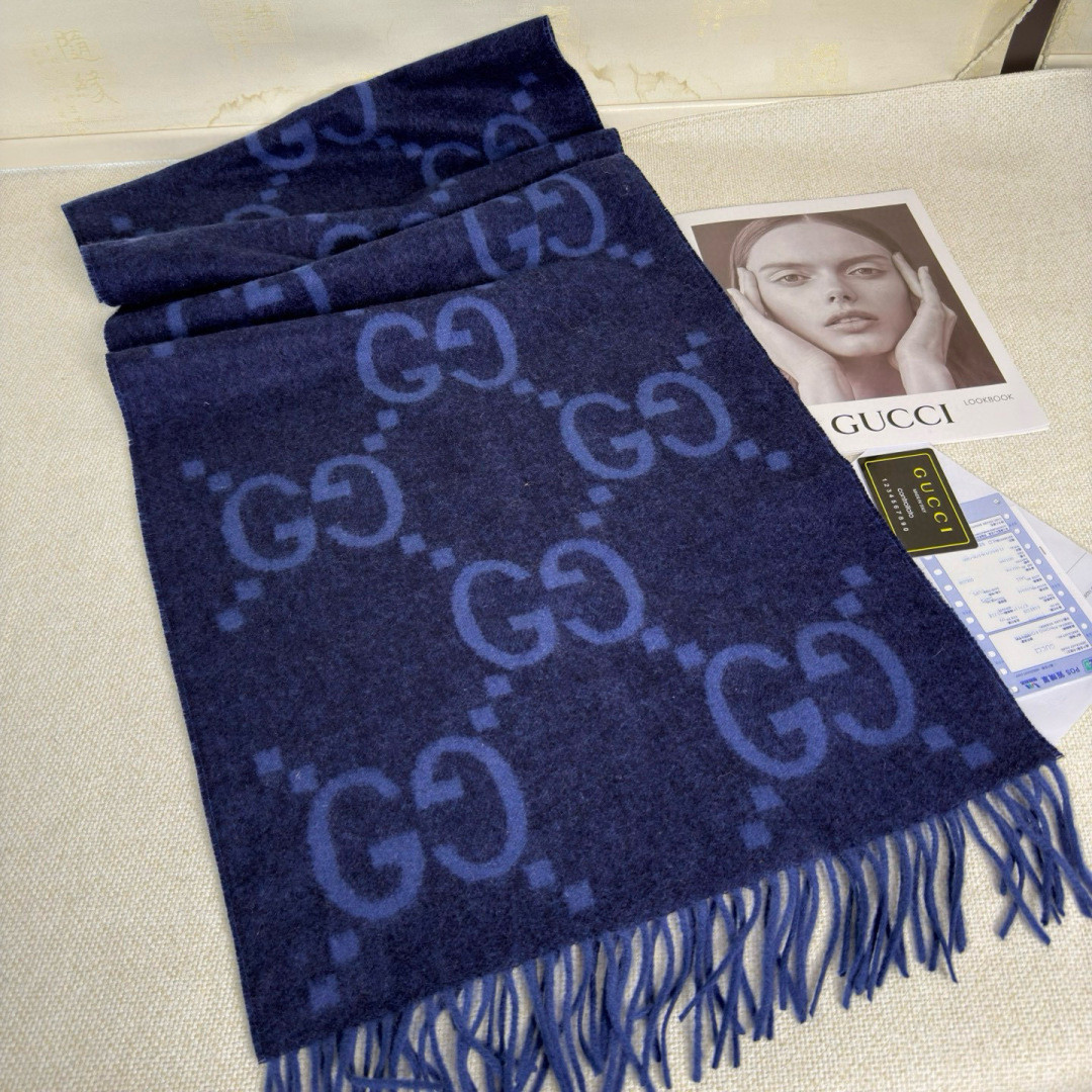 Gvc*1 scarf 45x200cm 100% cashmere