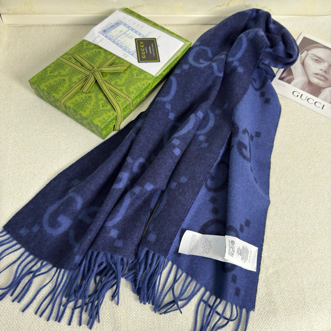 Gvc*1 scarf 45x200cm 100% cashmere