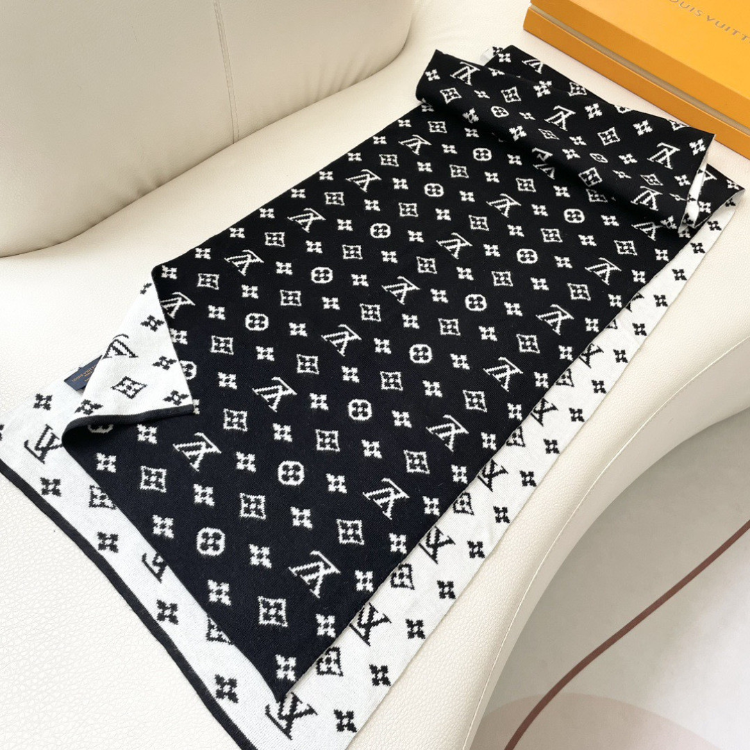 l0vis Vvtt0n scarf 32x180cm