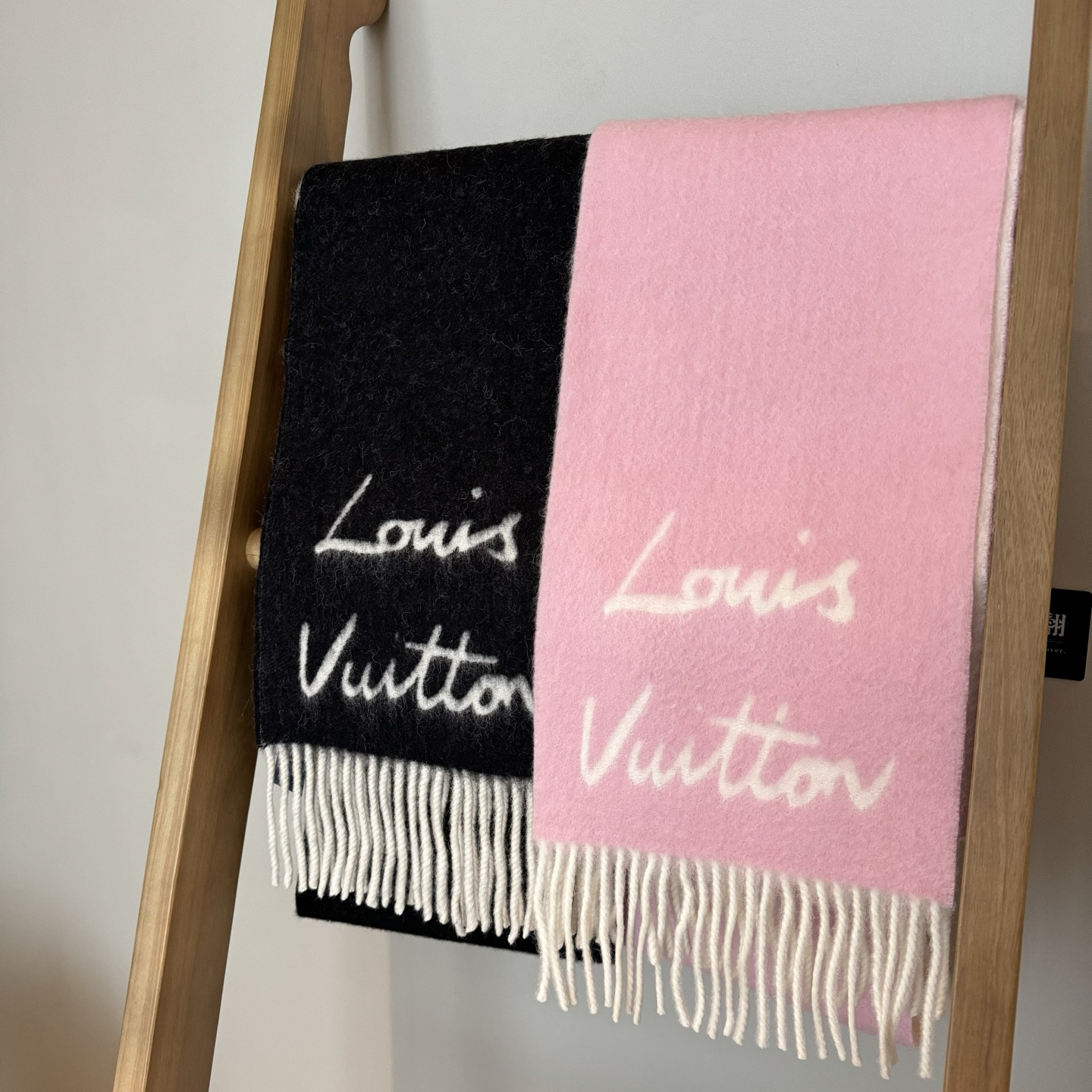 l0vis Vvtt0n scarf 25x220cm
