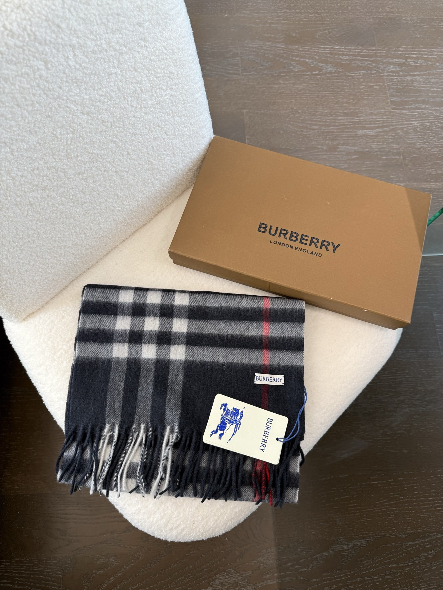 Bv*b*rry scarf 30x180cm