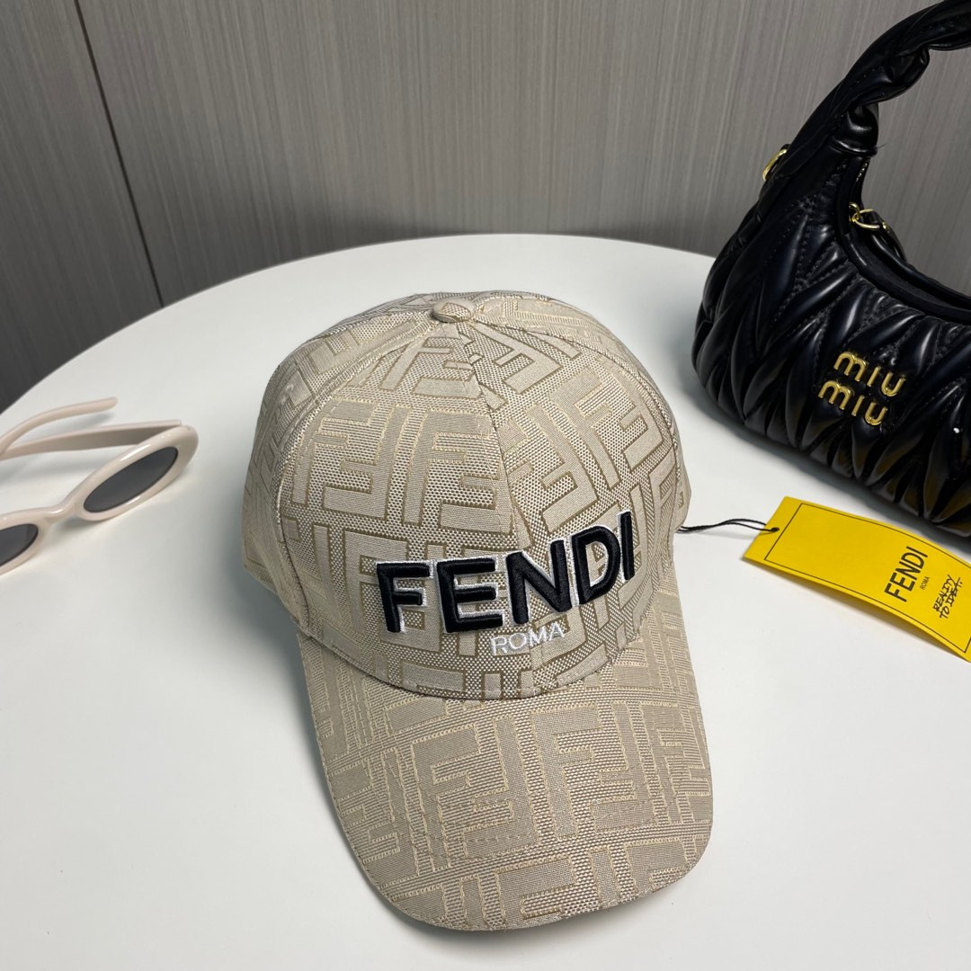 F**di baseball cap