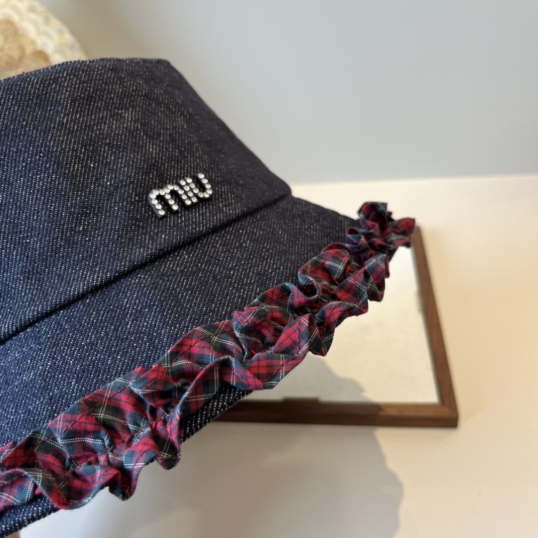 M1v M1v bucket hat 57cm head circumference